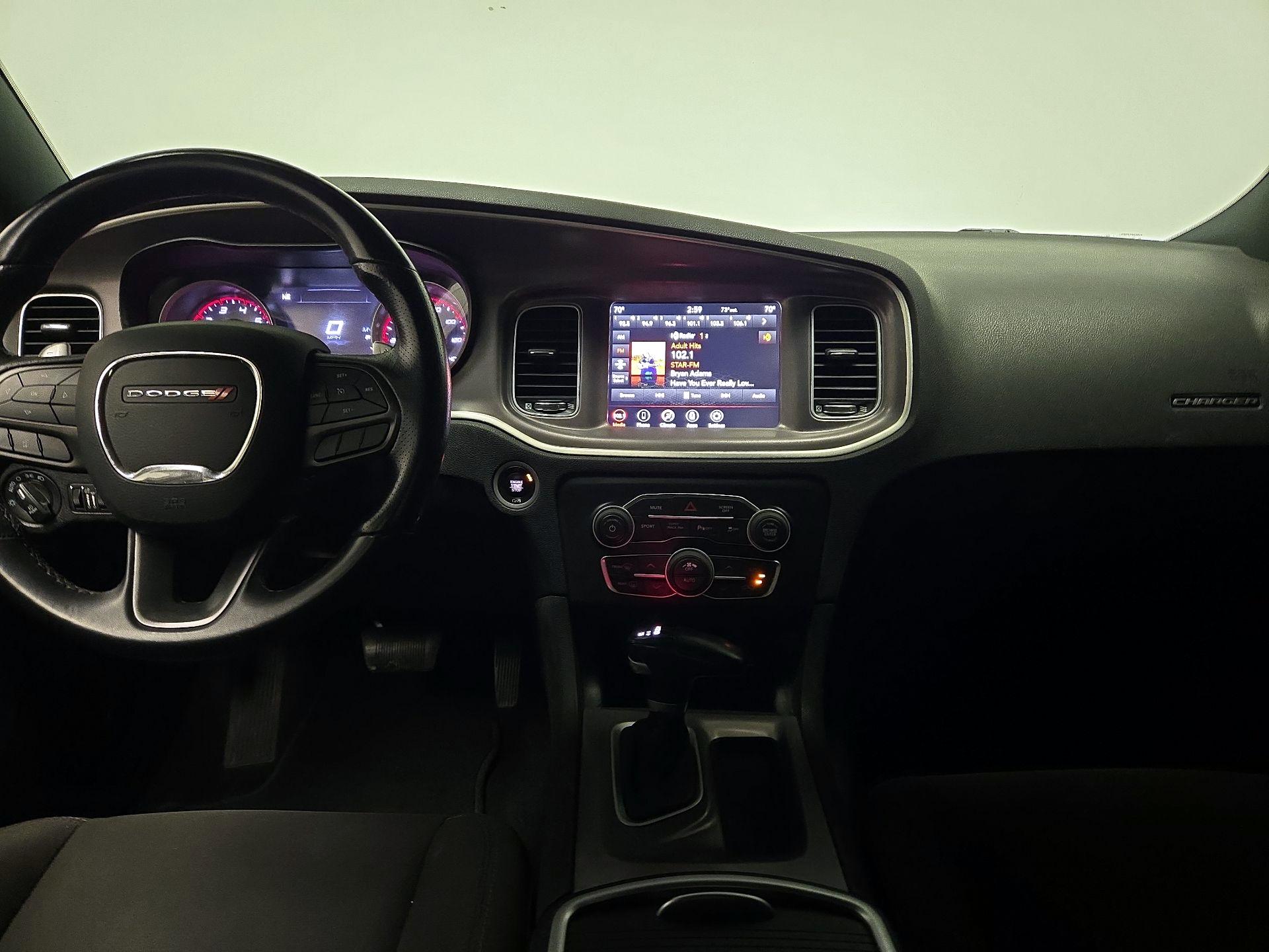Thumbnail: 2022 Dodge Charger - 9