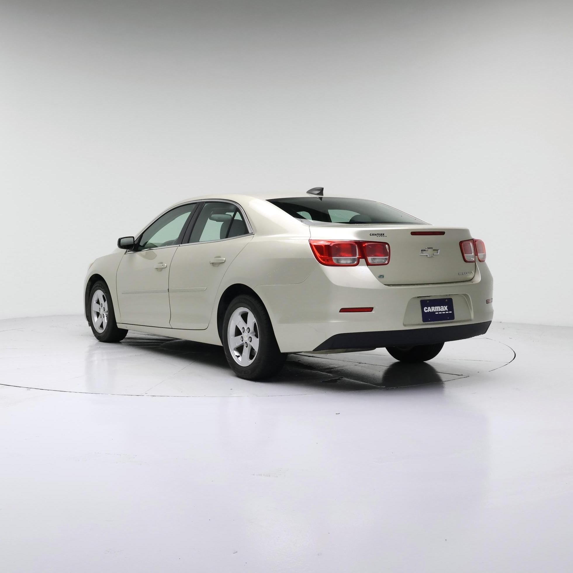 Thumbnail: 2016 Chevrolet Malibu - 2