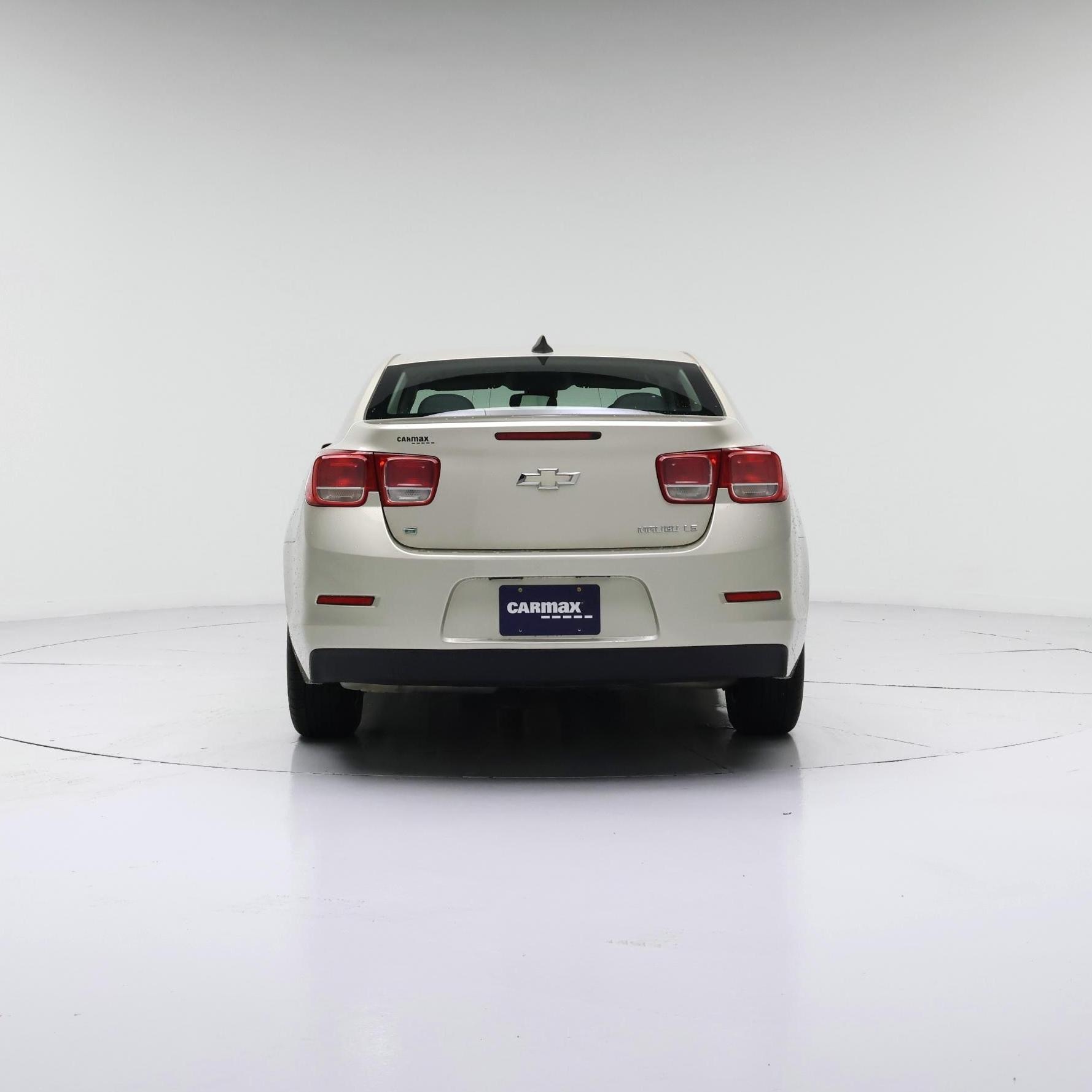 Thumbnail: 2016 Chevrolet Malibu - 6