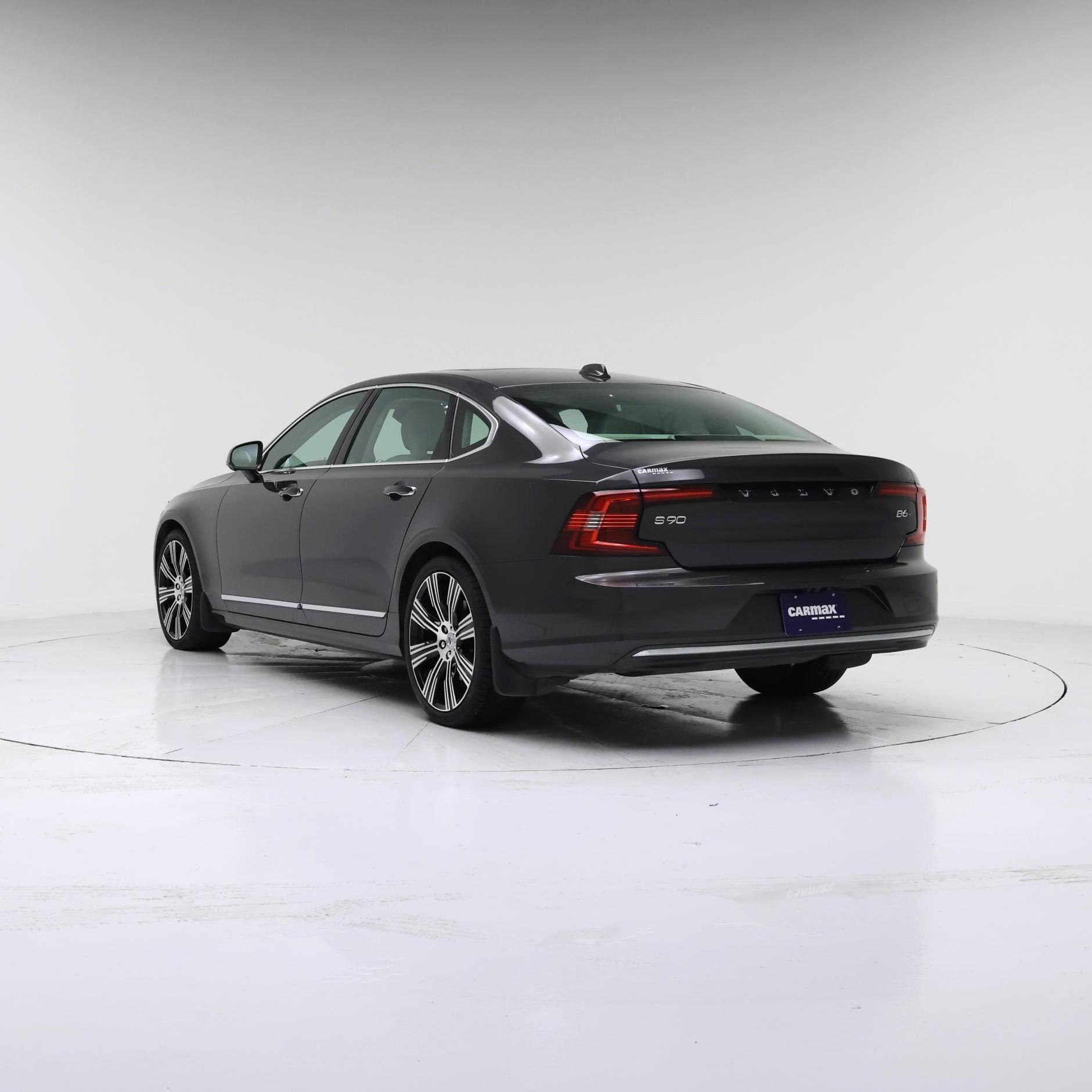 Thumbnail: 2022 Volvo S90 - 2