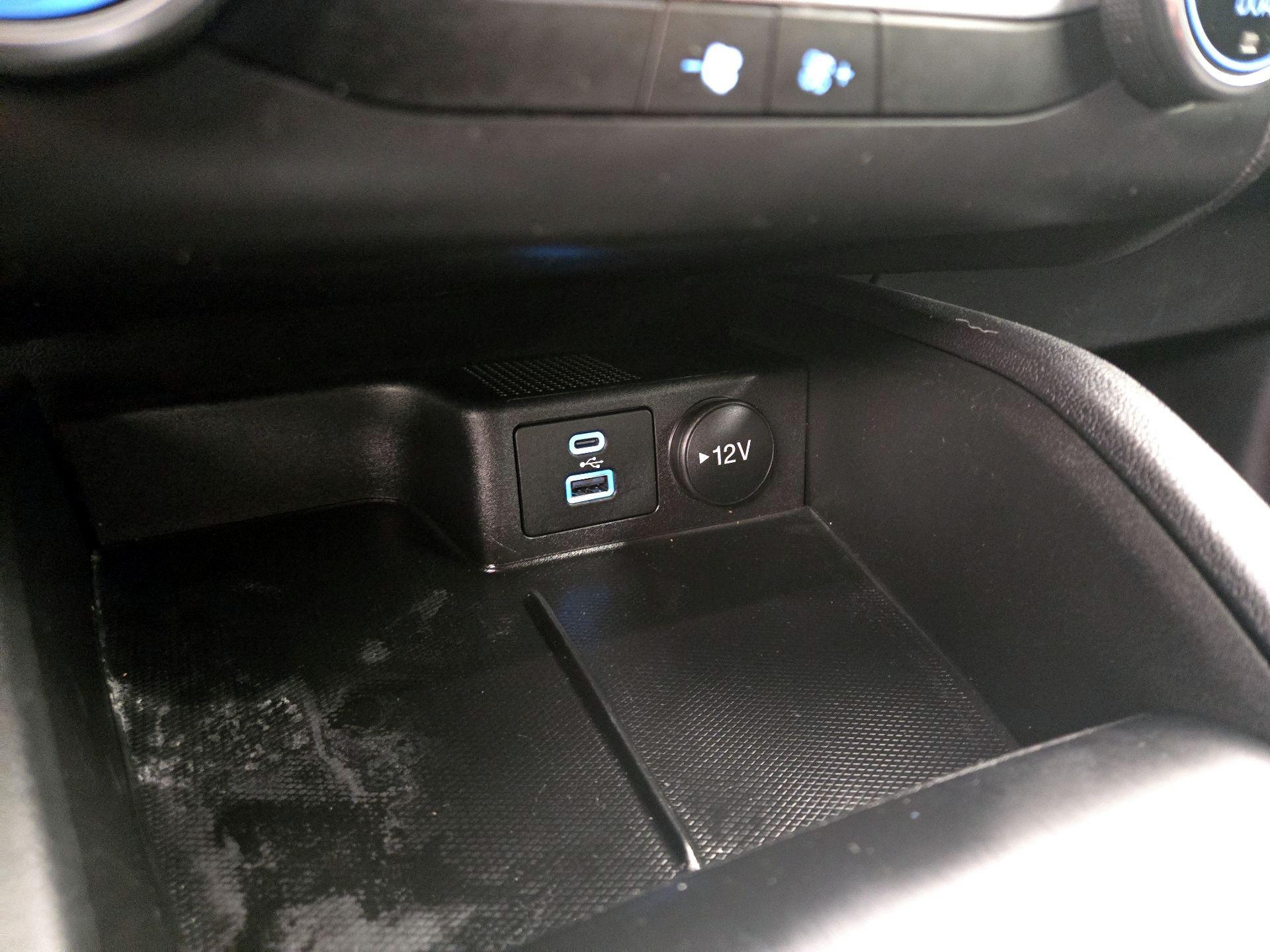 Thumbnail: 2023 Ford Escape - 18