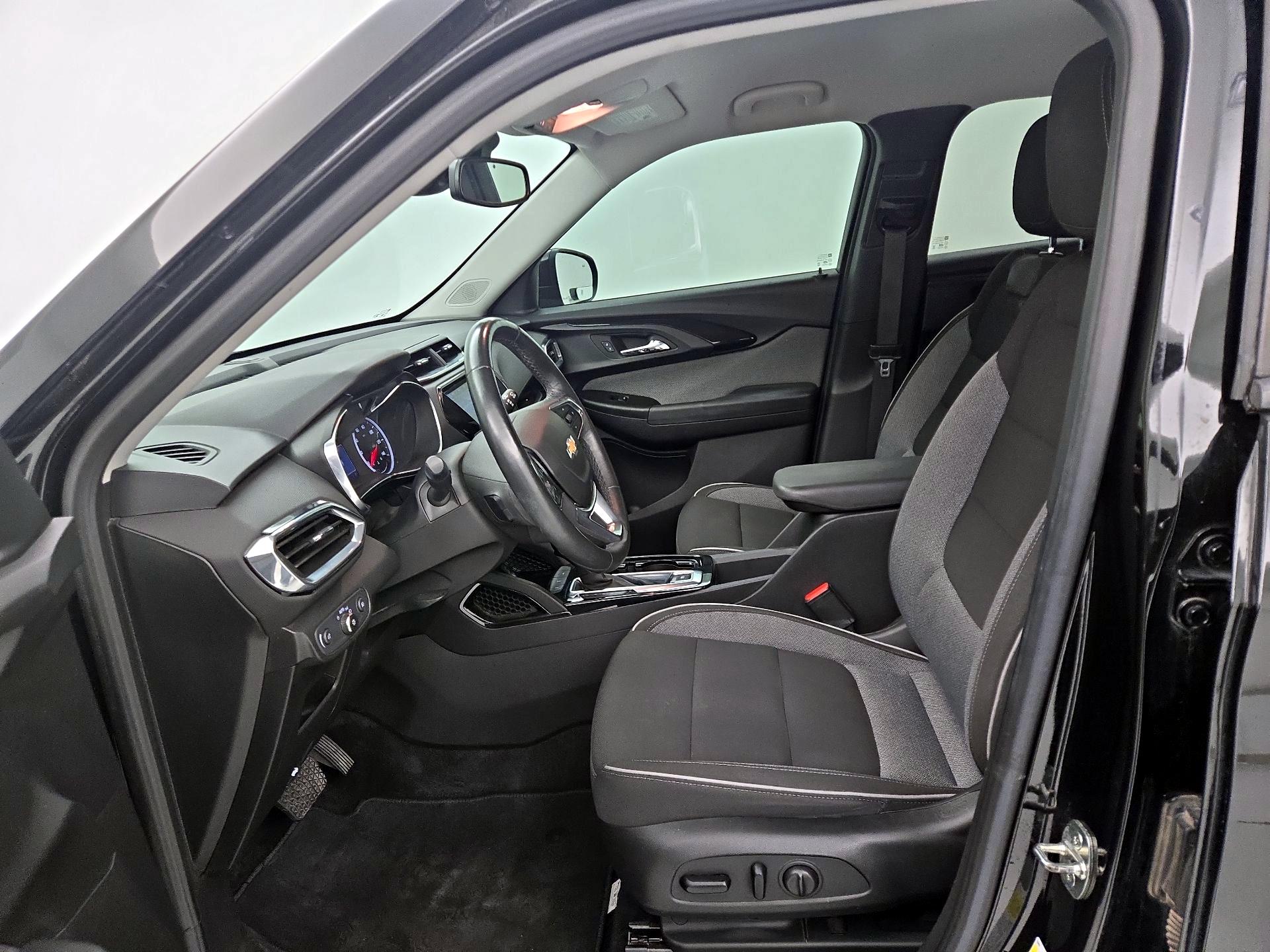 Thumbnail: 2022 Chevrolet TrailBlazer - 11