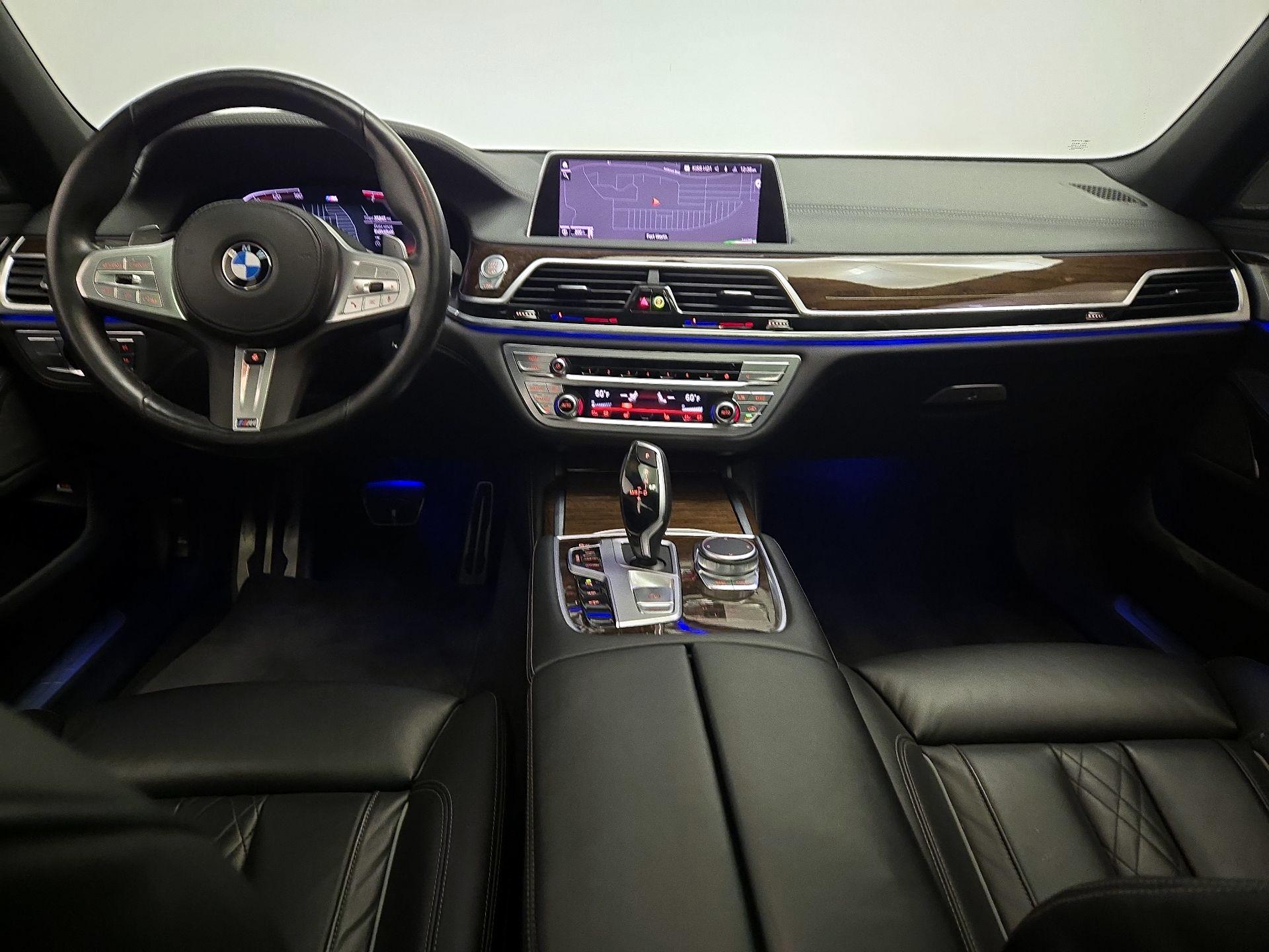 Thumbnail: 2022 BMW 7 Series - 9