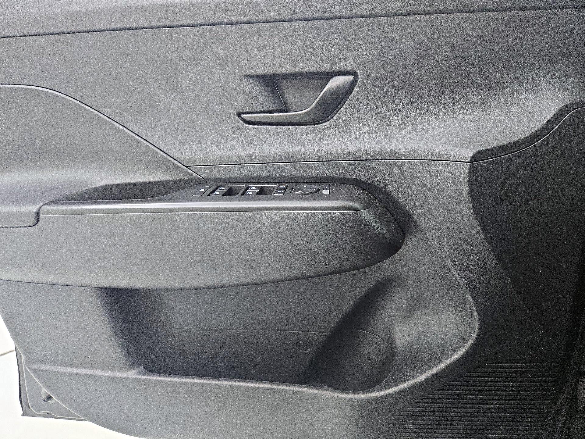 Thumbnail: 2025 Hyundai Kona - 12