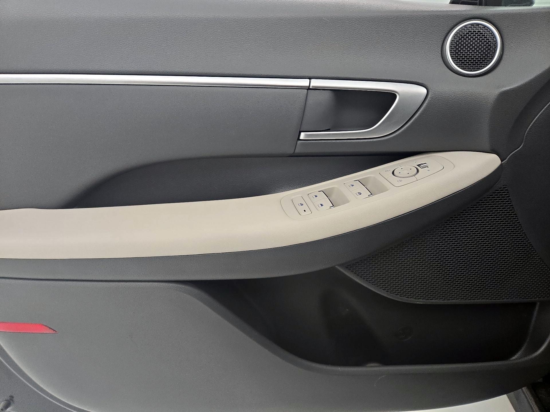 Thumbnail: 2025 Hyundai Sonata - 12