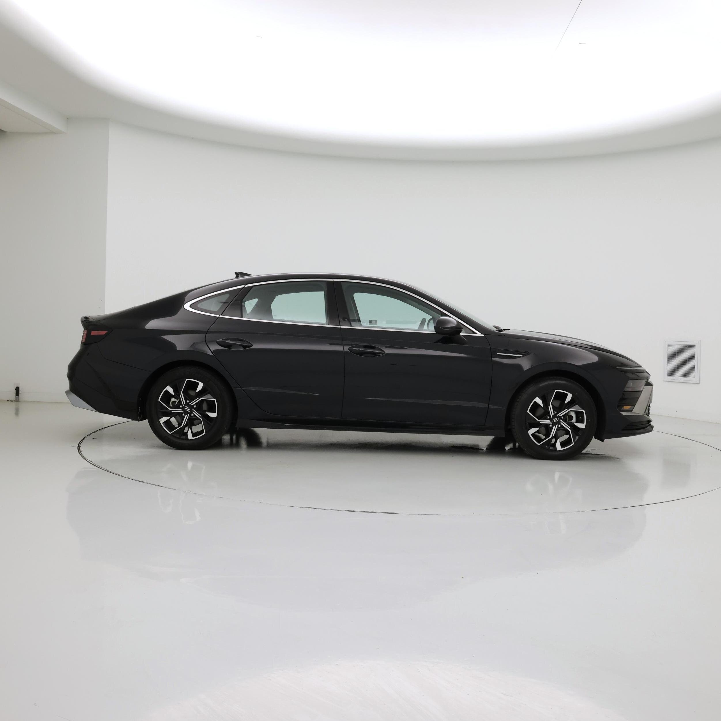 Thumbnail: 2025 Hyundai Sonata - 7