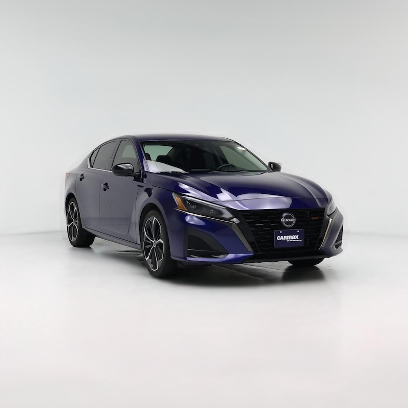 2023 Nissan Altima SR