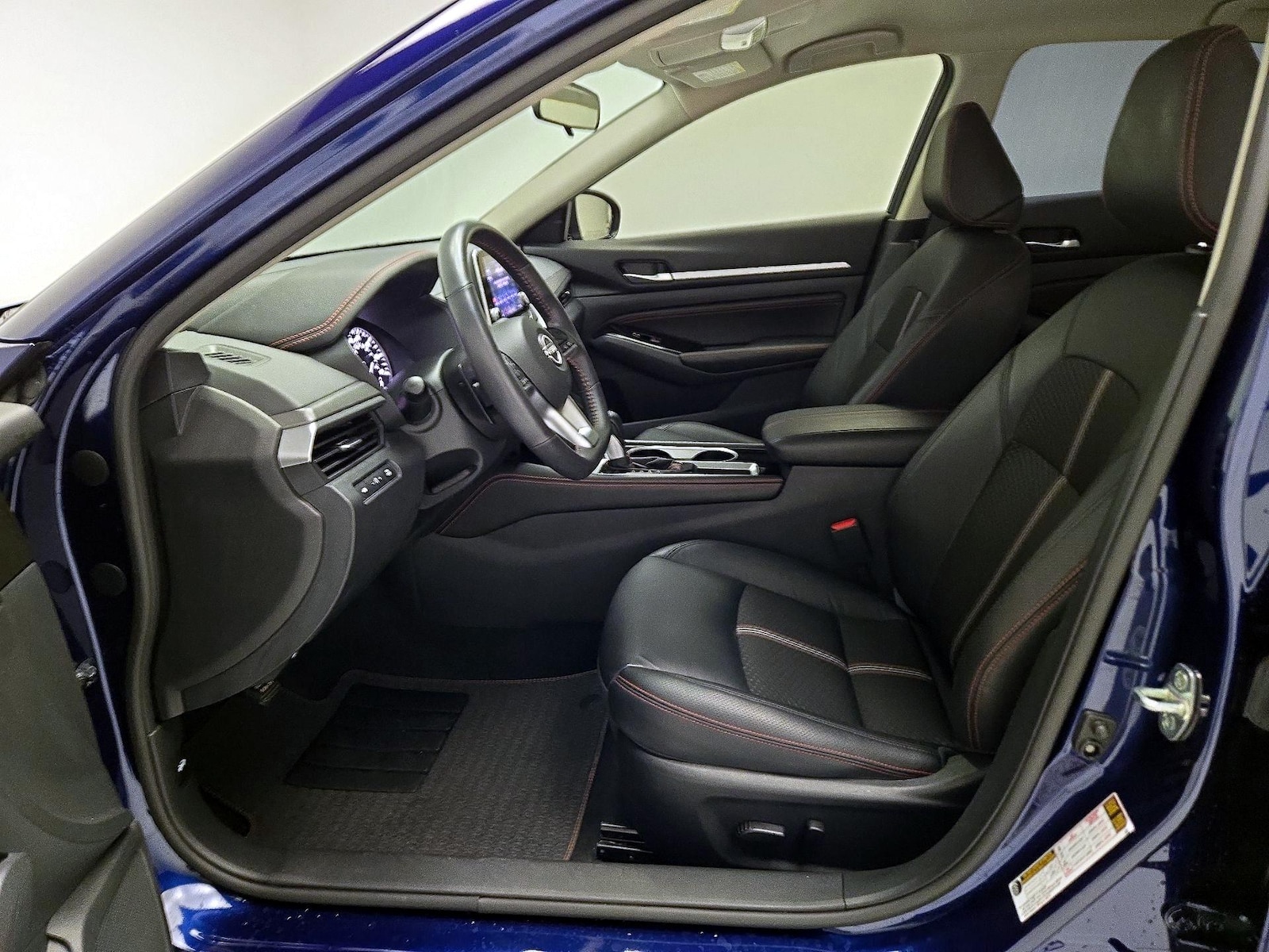 Power Seat(s) & Side Airbags