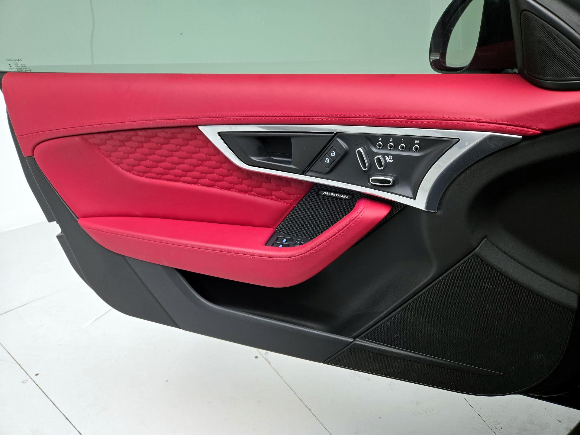 Thumbnail: 2021 Jaguar F-Type - 12