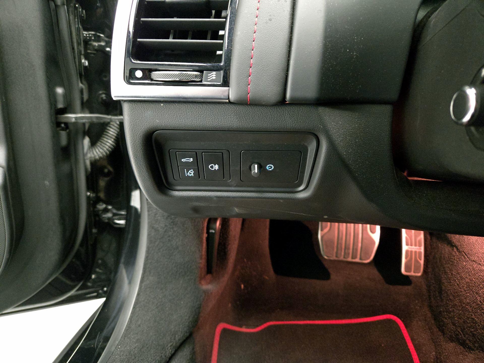 Thumbnail: 2021 Jaguar F-Type - 13