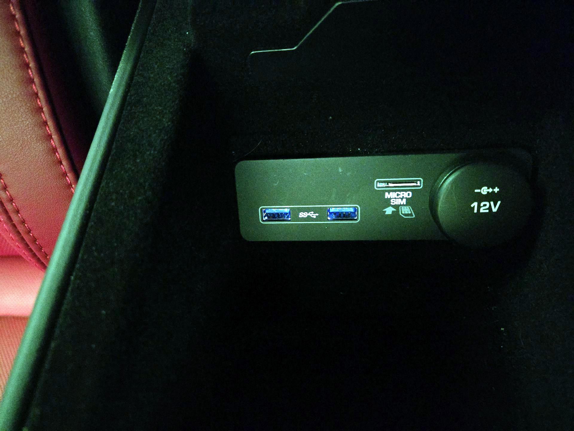 Thumbnail: 2021 Jaguar F-Type - 19