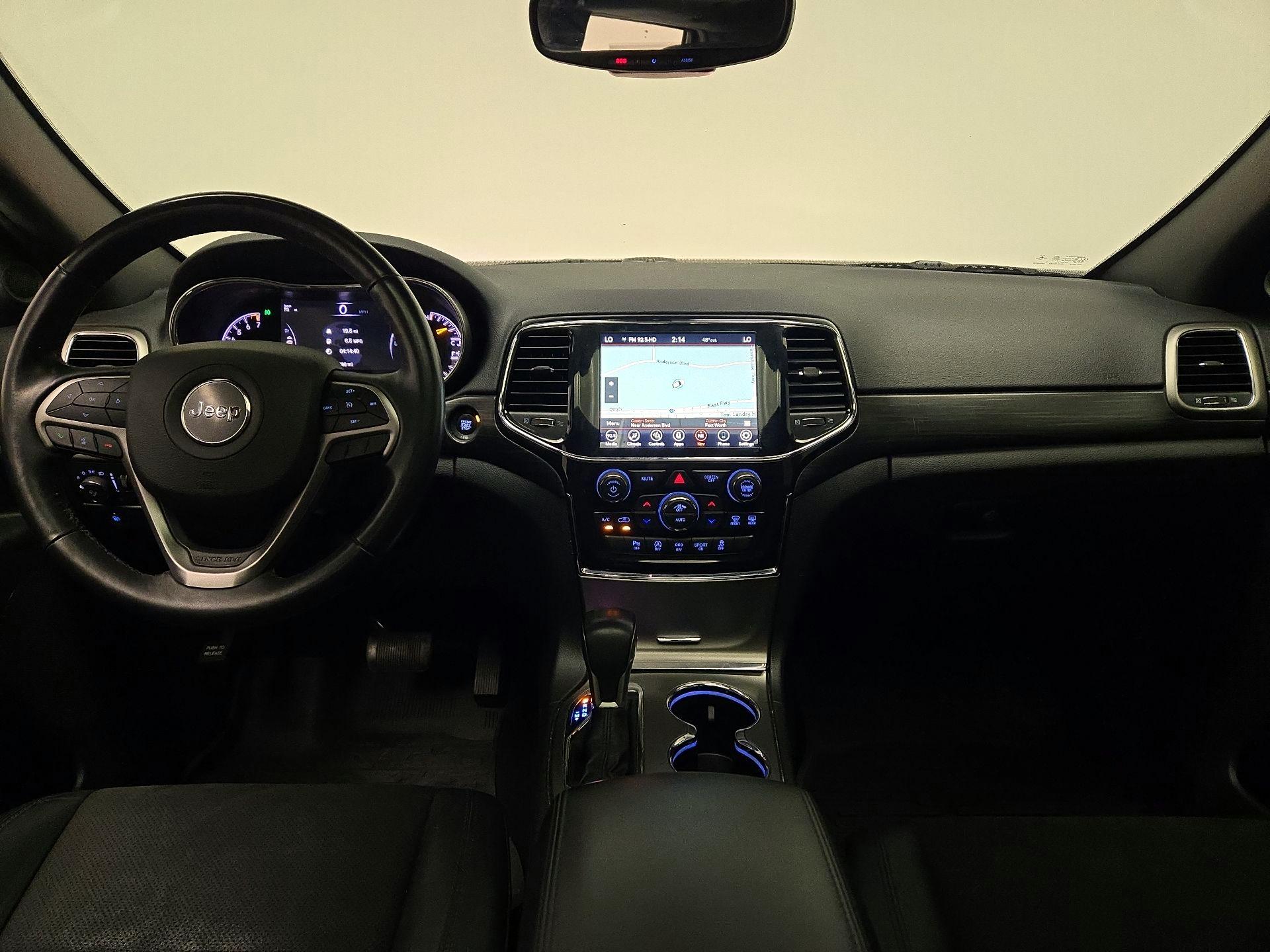 Thumbnail: 2020 Jeep Grand Cherokee - 9