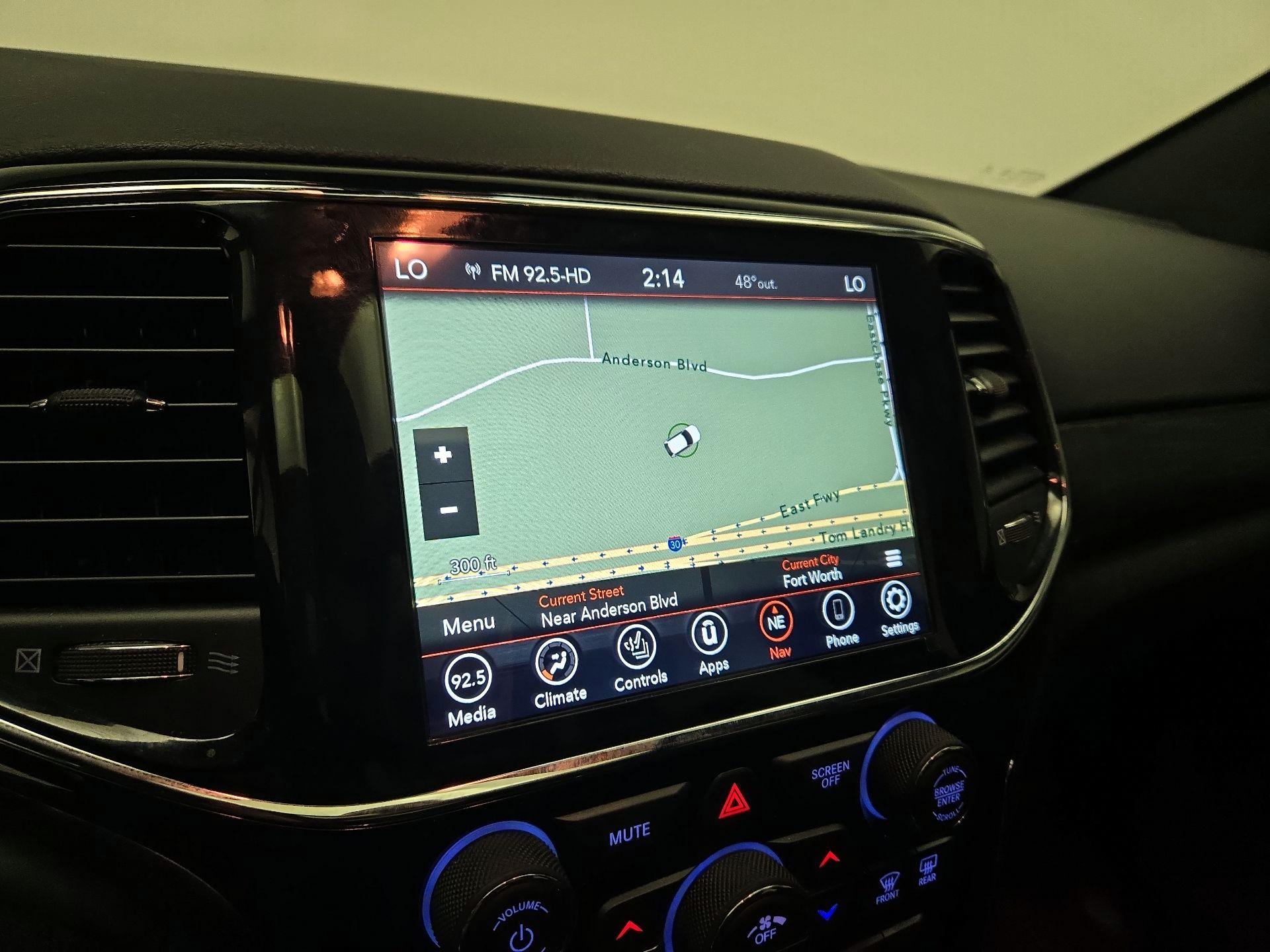 Thumbnail: 2020 Jeep Grand Cherokee - 14