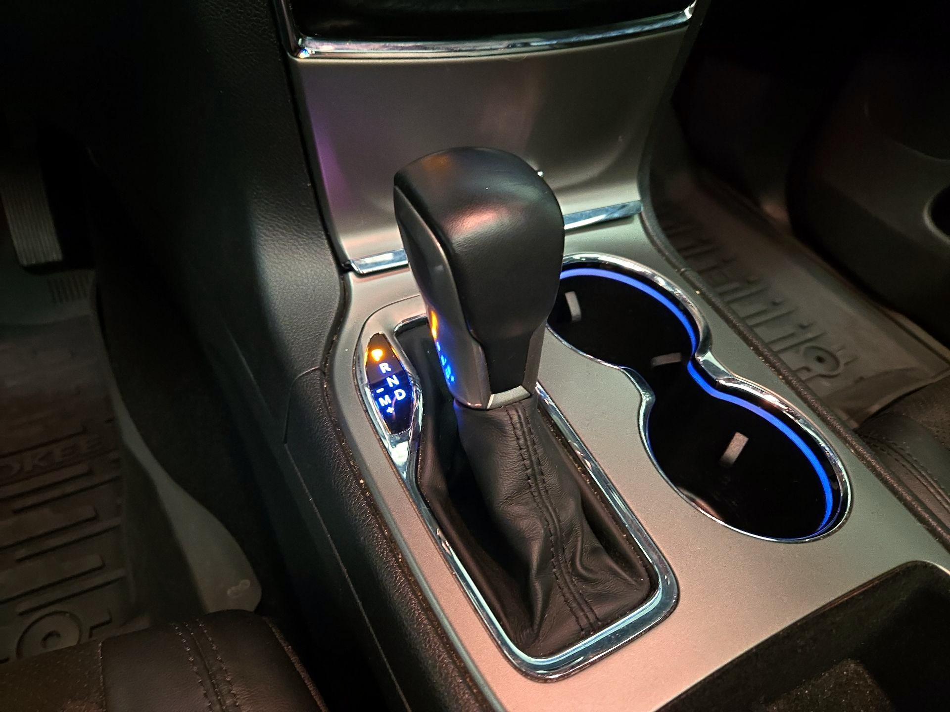 Thumbnail: 2020 Jeep Grand Cherokee - 18