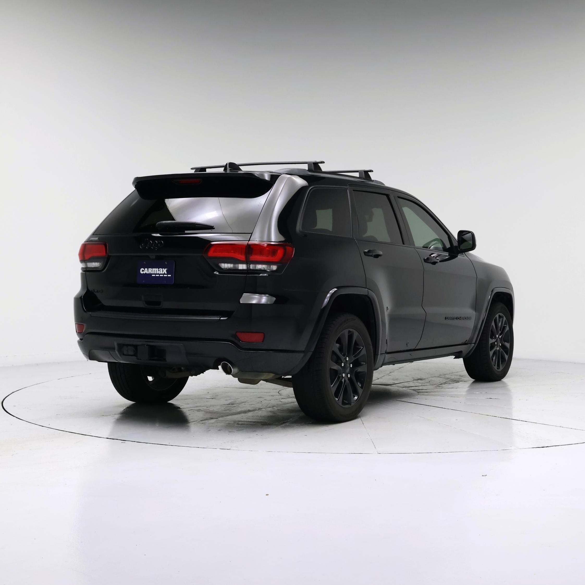 Thumbnail: 2020 Jeep Grand Cherokee - 8