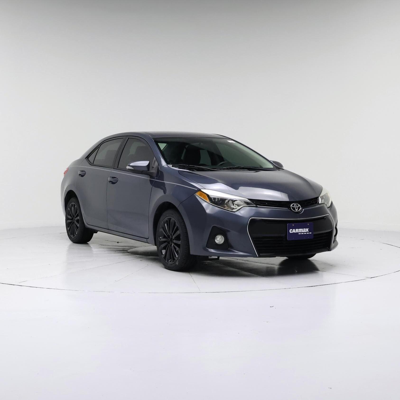 Thumbnail: 2015 Toyota Corolla - 2