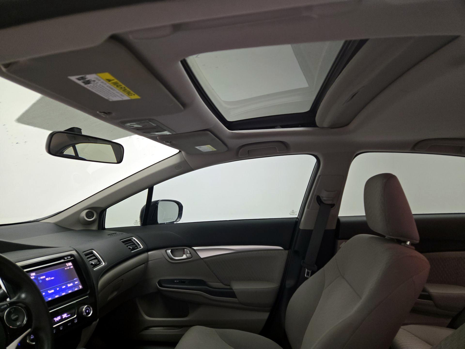 Thumbnail: 2015 Honda Civic - 18