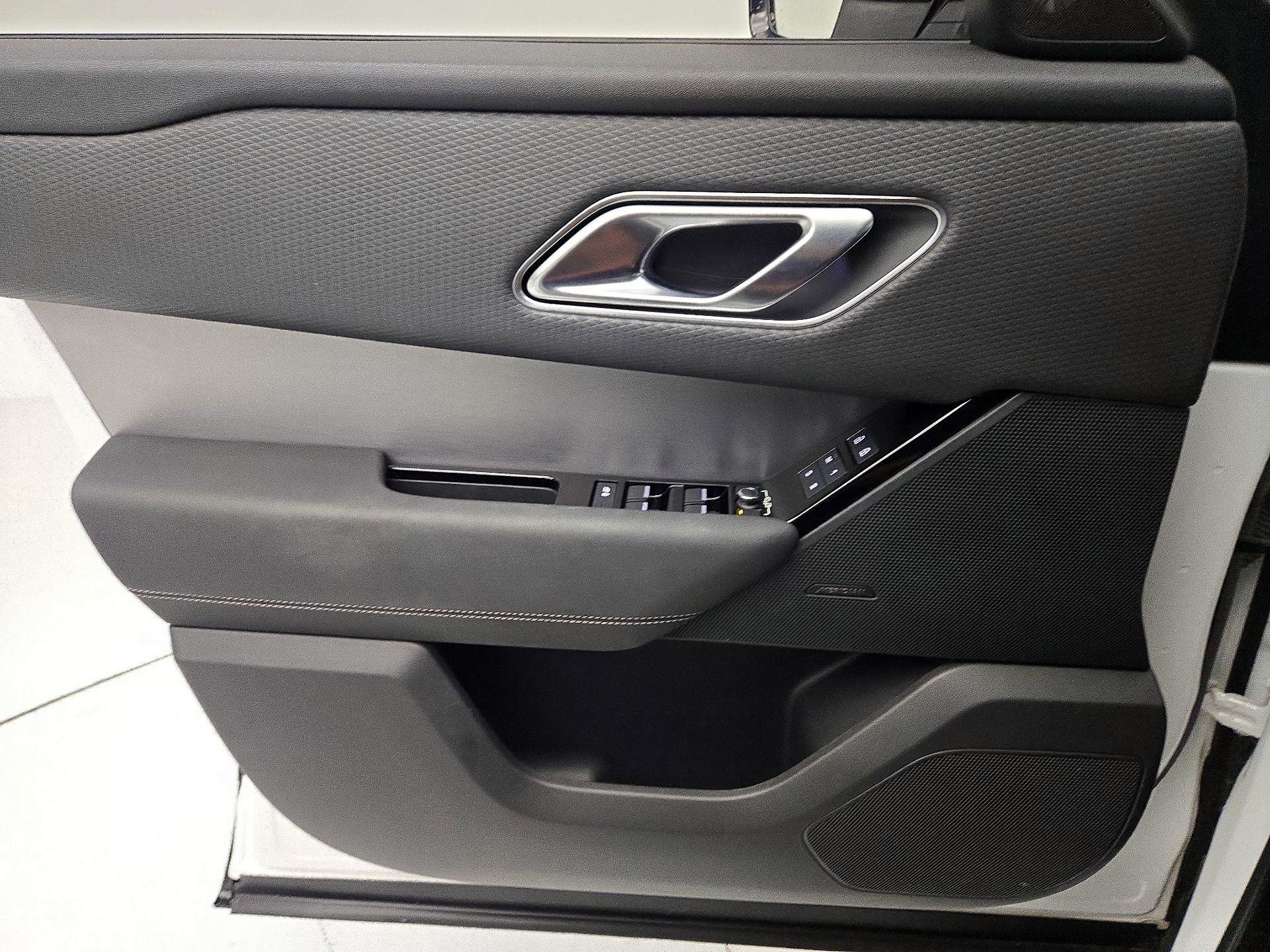 Thumbnail: 2023 Land Rover Range Rover Velar - 12