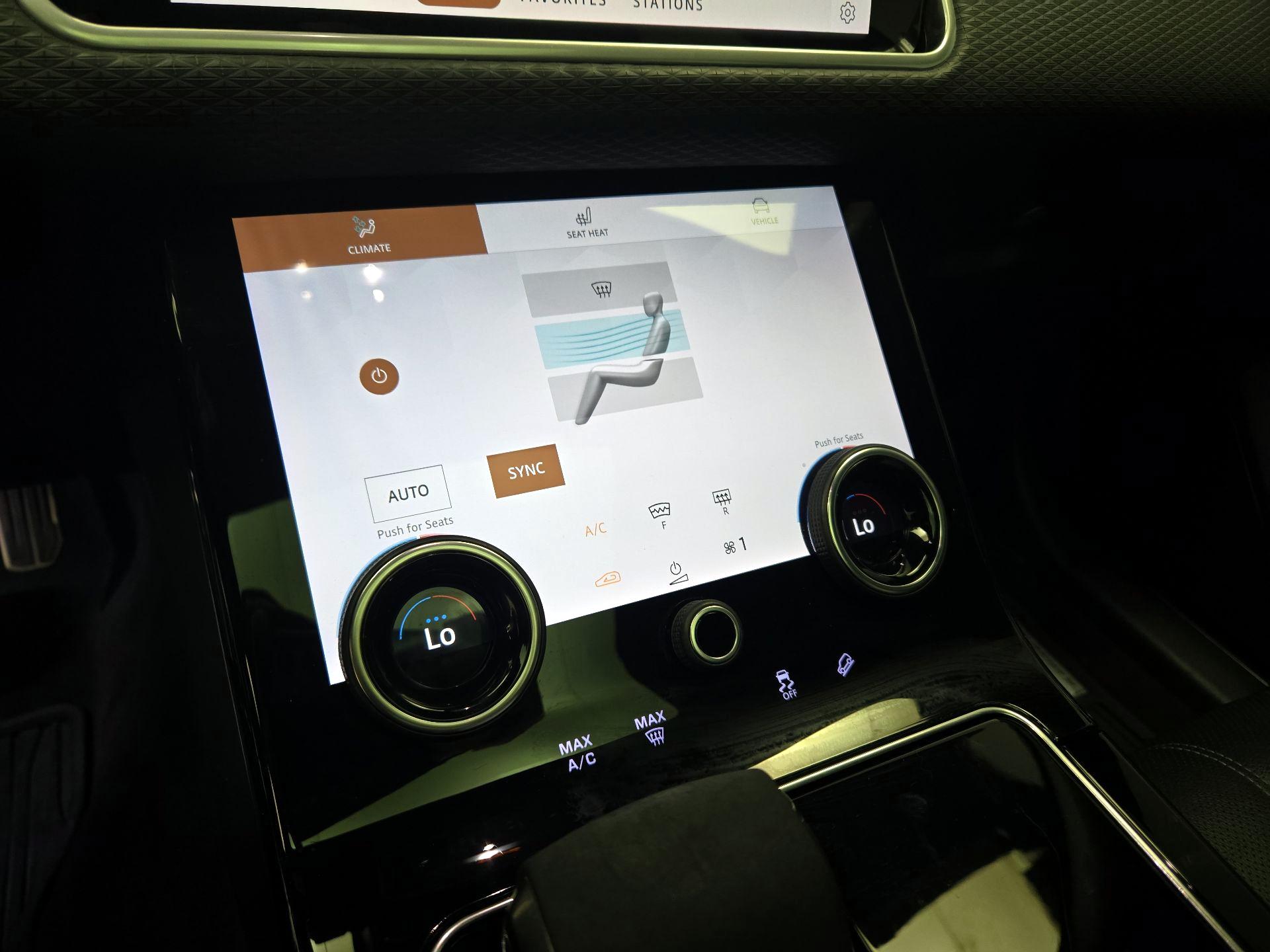 Thumbnail: 2023 Land Rover Range Rover Velar - 17