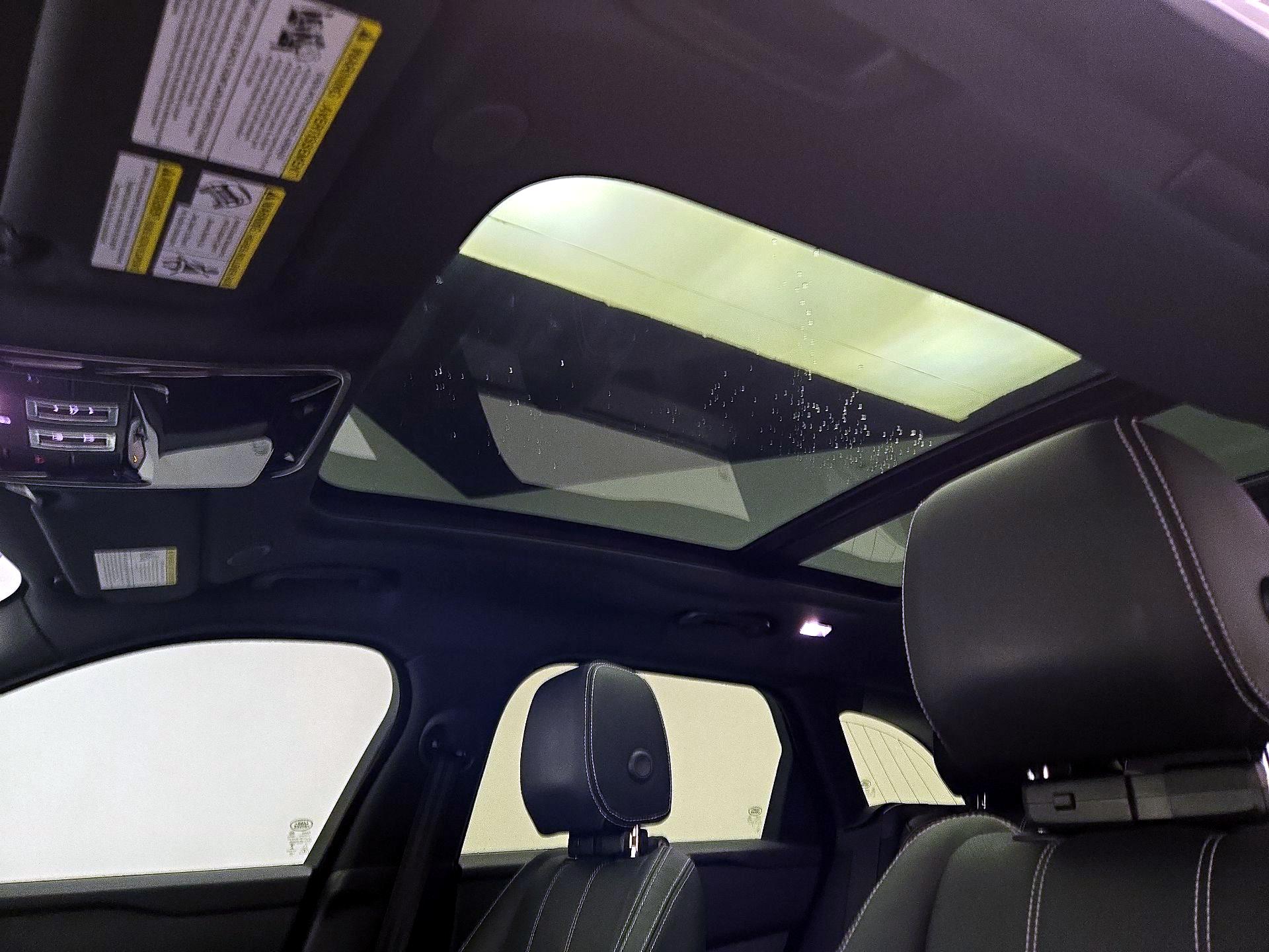 Thumbnail: 2023 Land Rover Range Rover Velar - 19