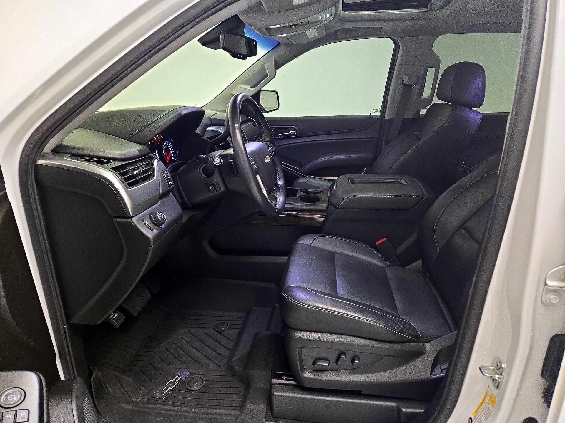 Thumbnail: 2020 Chevrolet Tahoe - 11