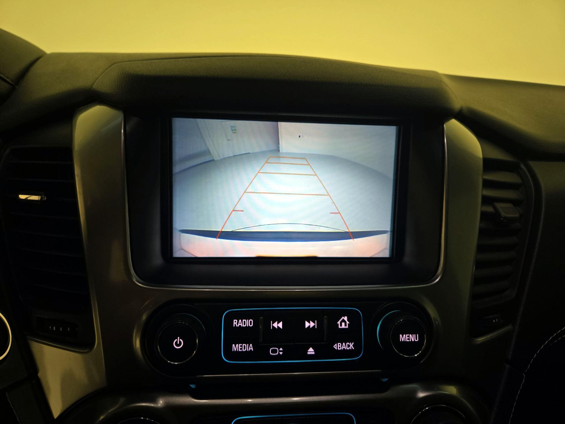 Thumbnail: 2020 Chevrolet Tahoe - 14