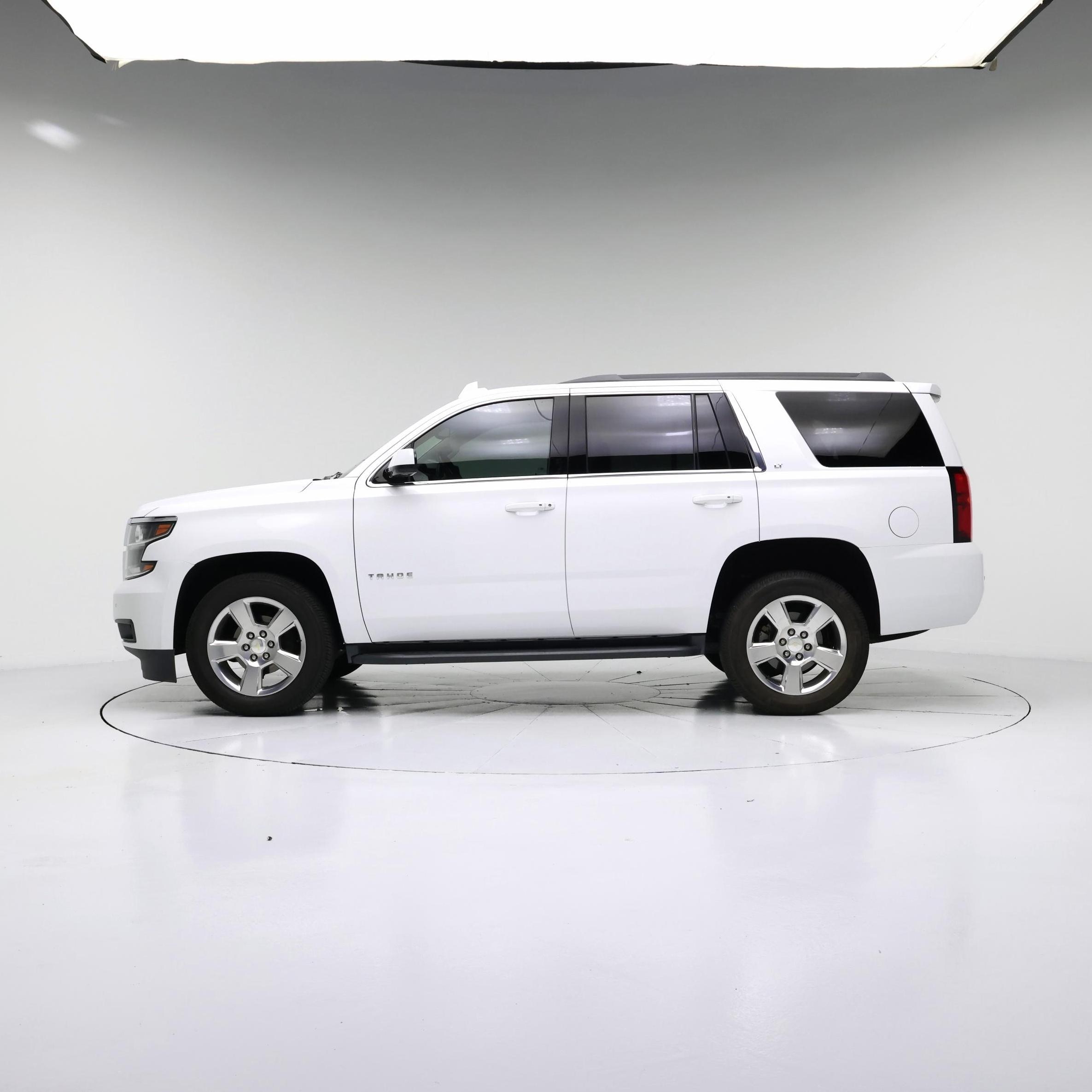 Thumbnail: 2020 Chevrolet Tahoe - 3