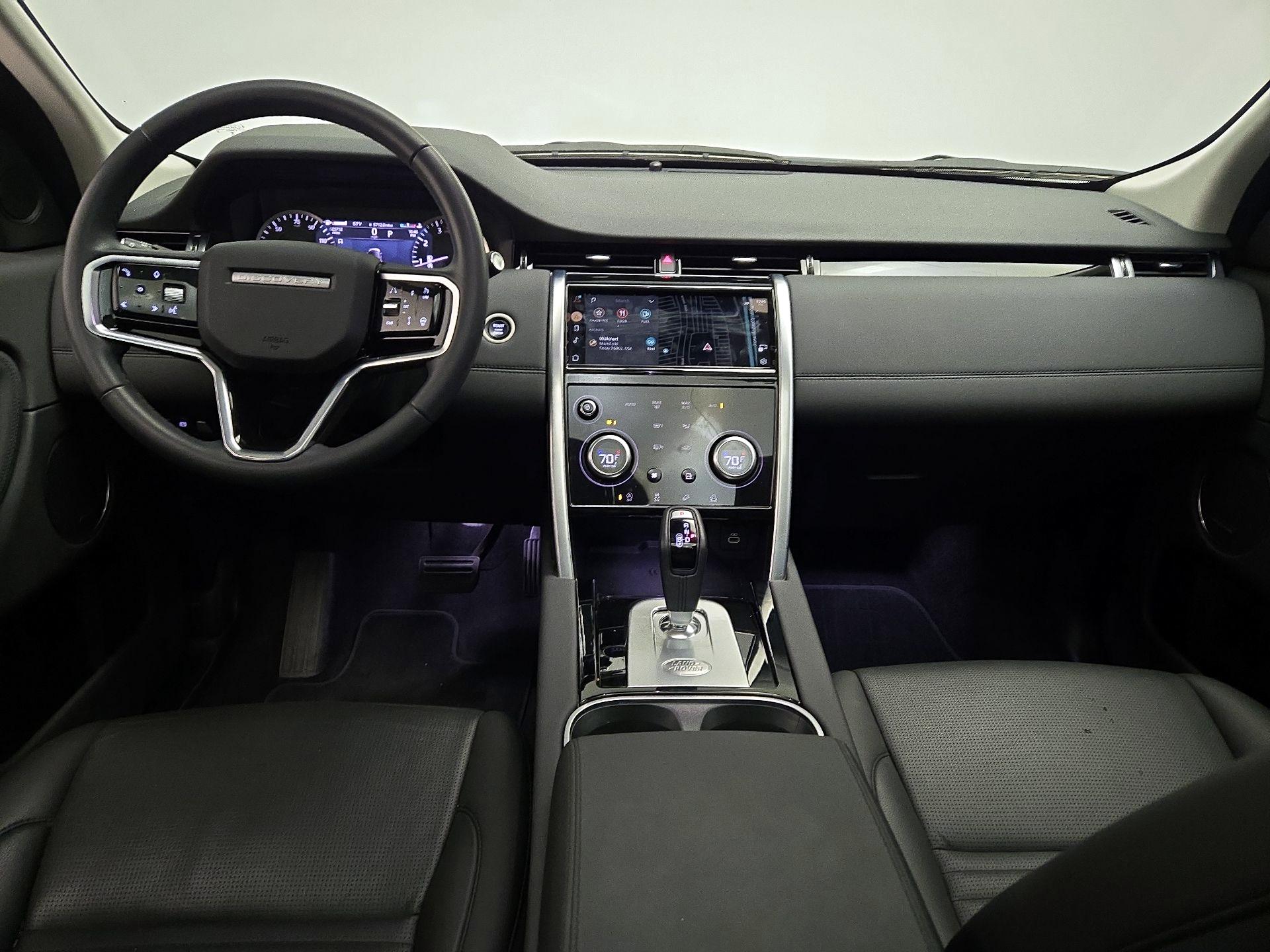 Thumbnail: 2023 Land Rover Discovery Sport - 9