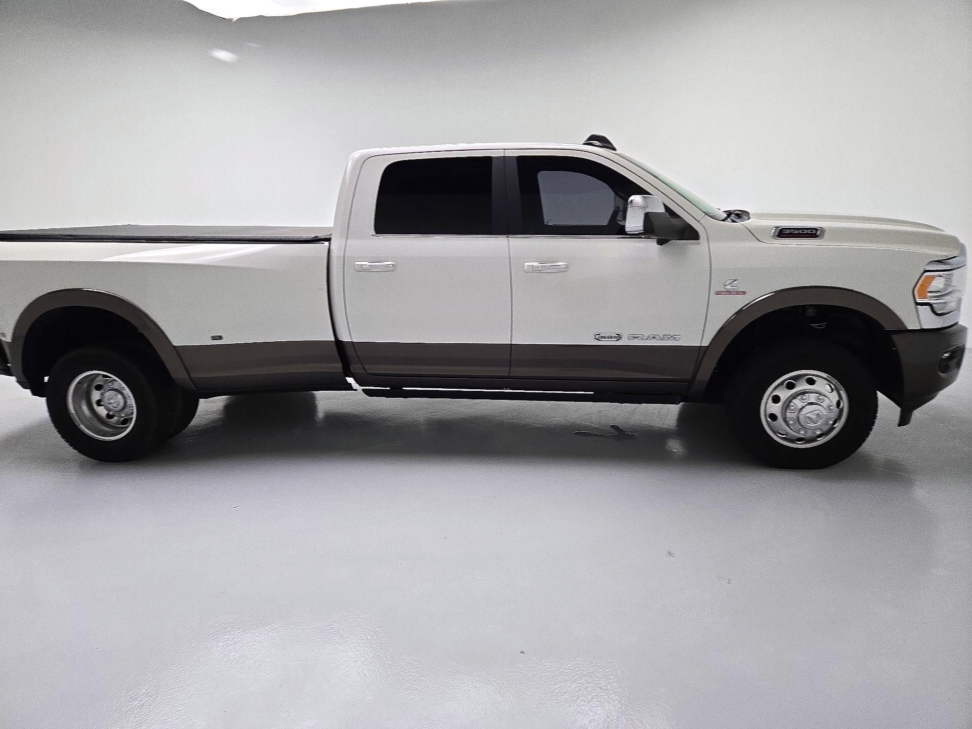 Thumbnail: 2019 RAM 3500 - 4