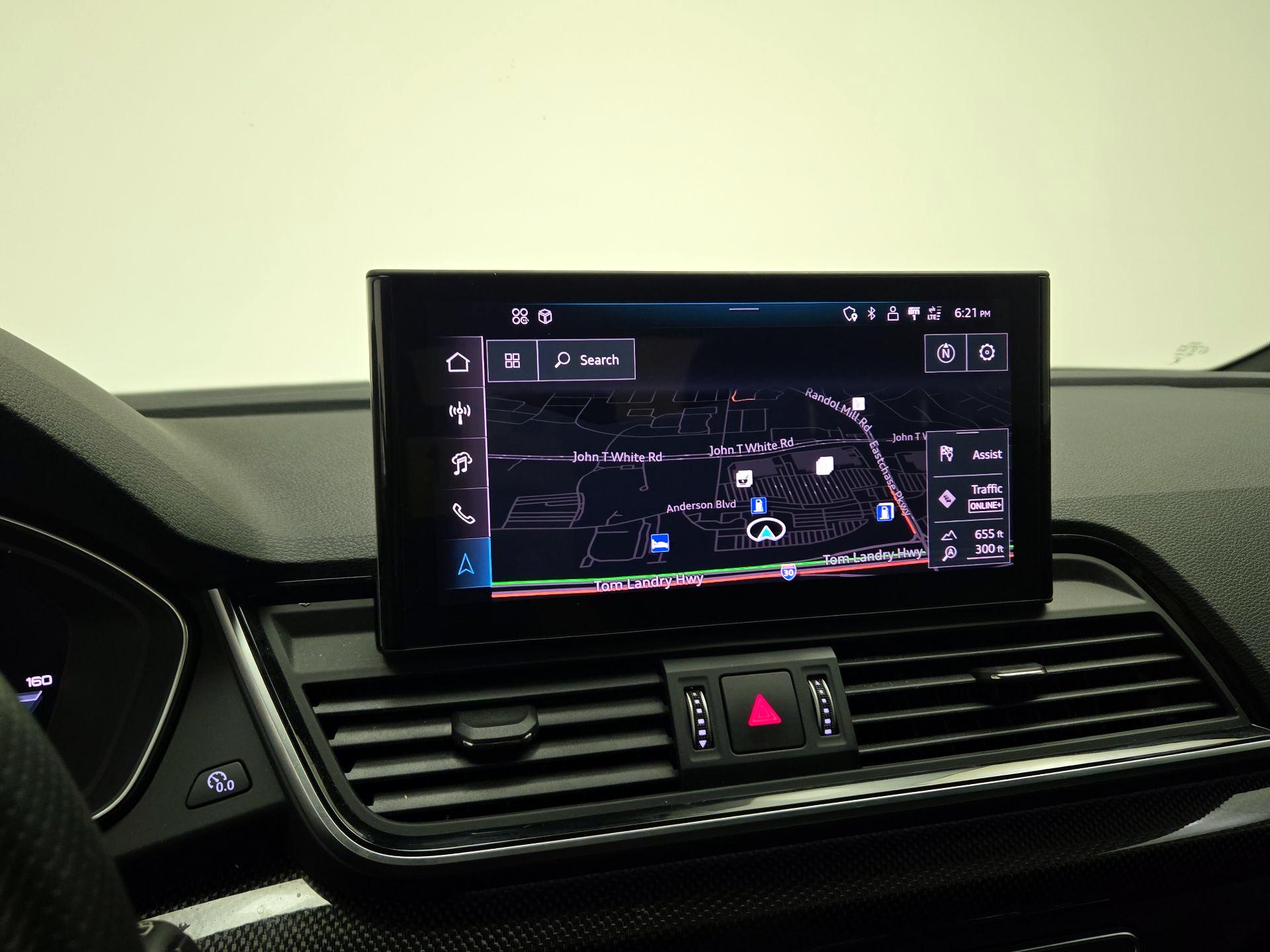 Thumbnail: 2025 Audi SQ5 - 14