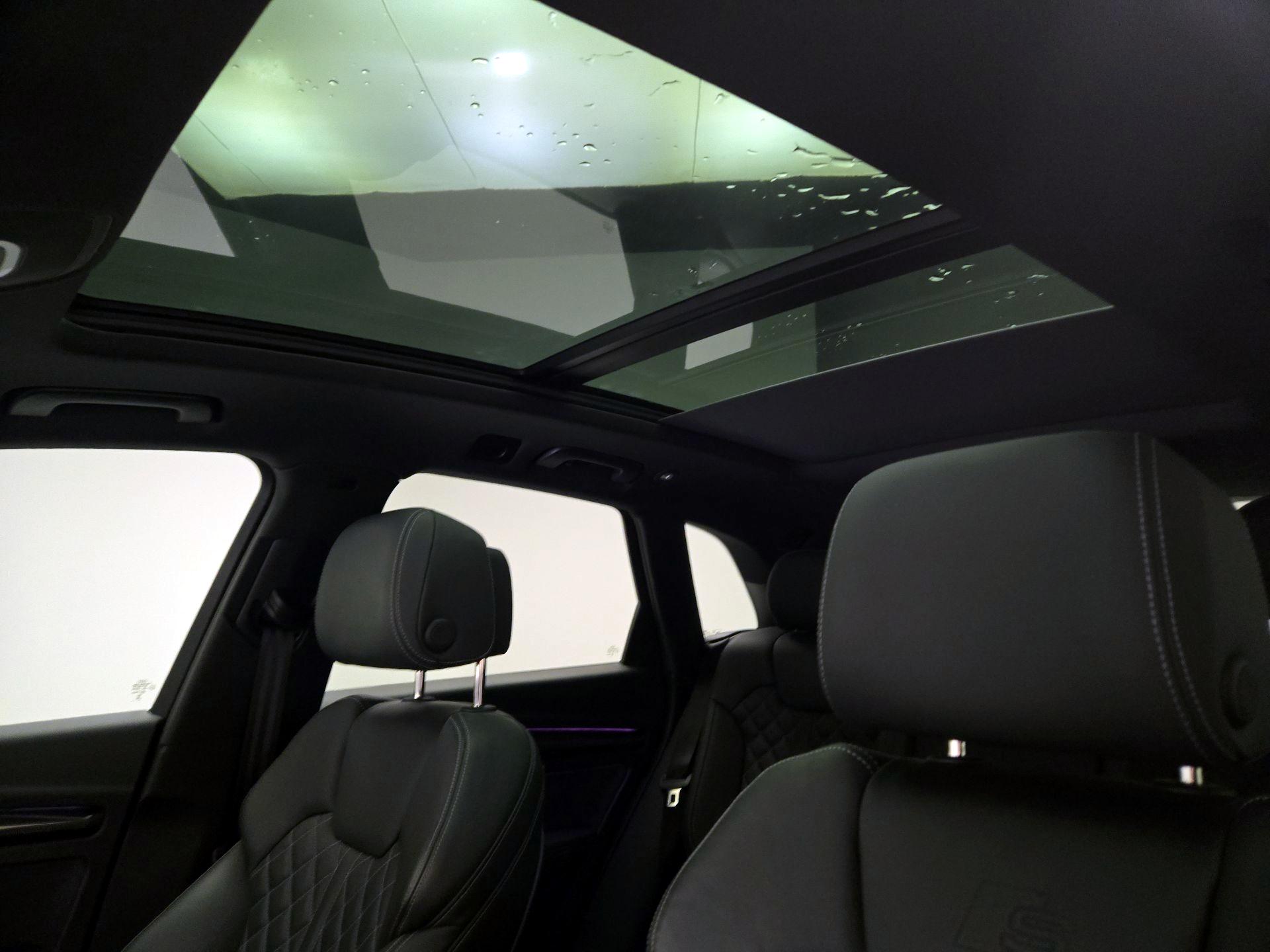 Thumbnail: 2025 Audi SQ5 - 20