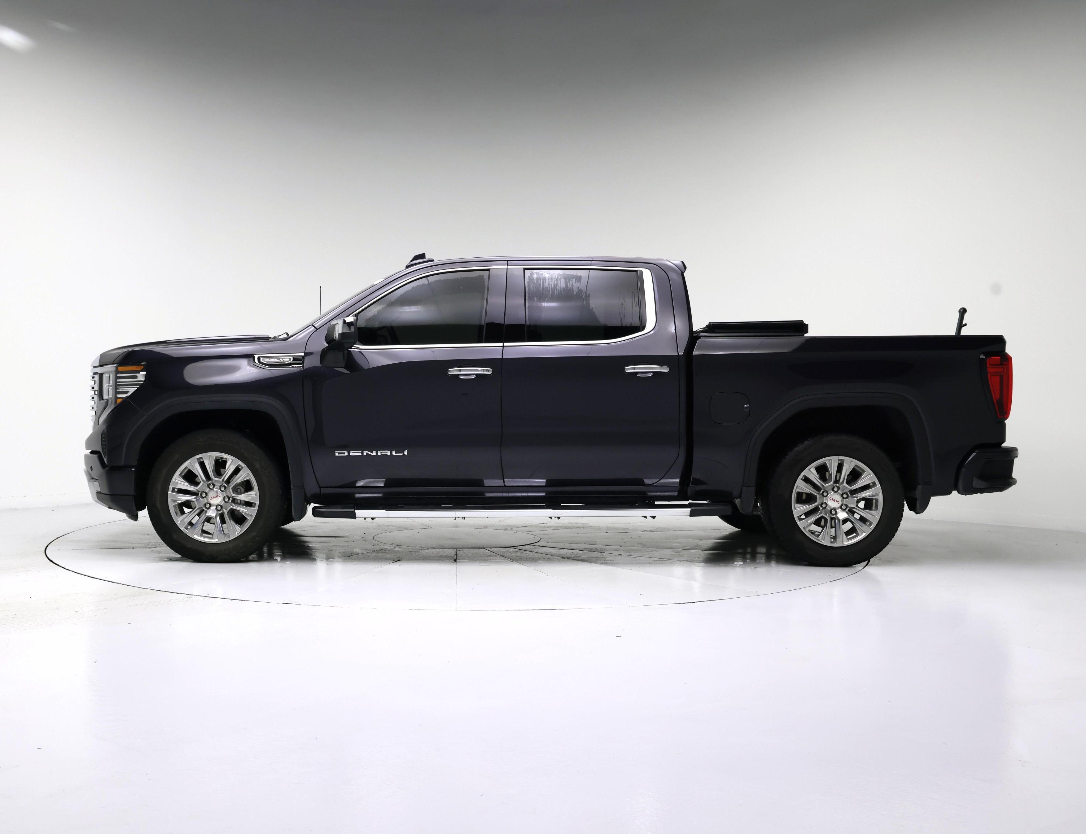 Thumbnail: 2024 GMC Sierra 1500 - 3