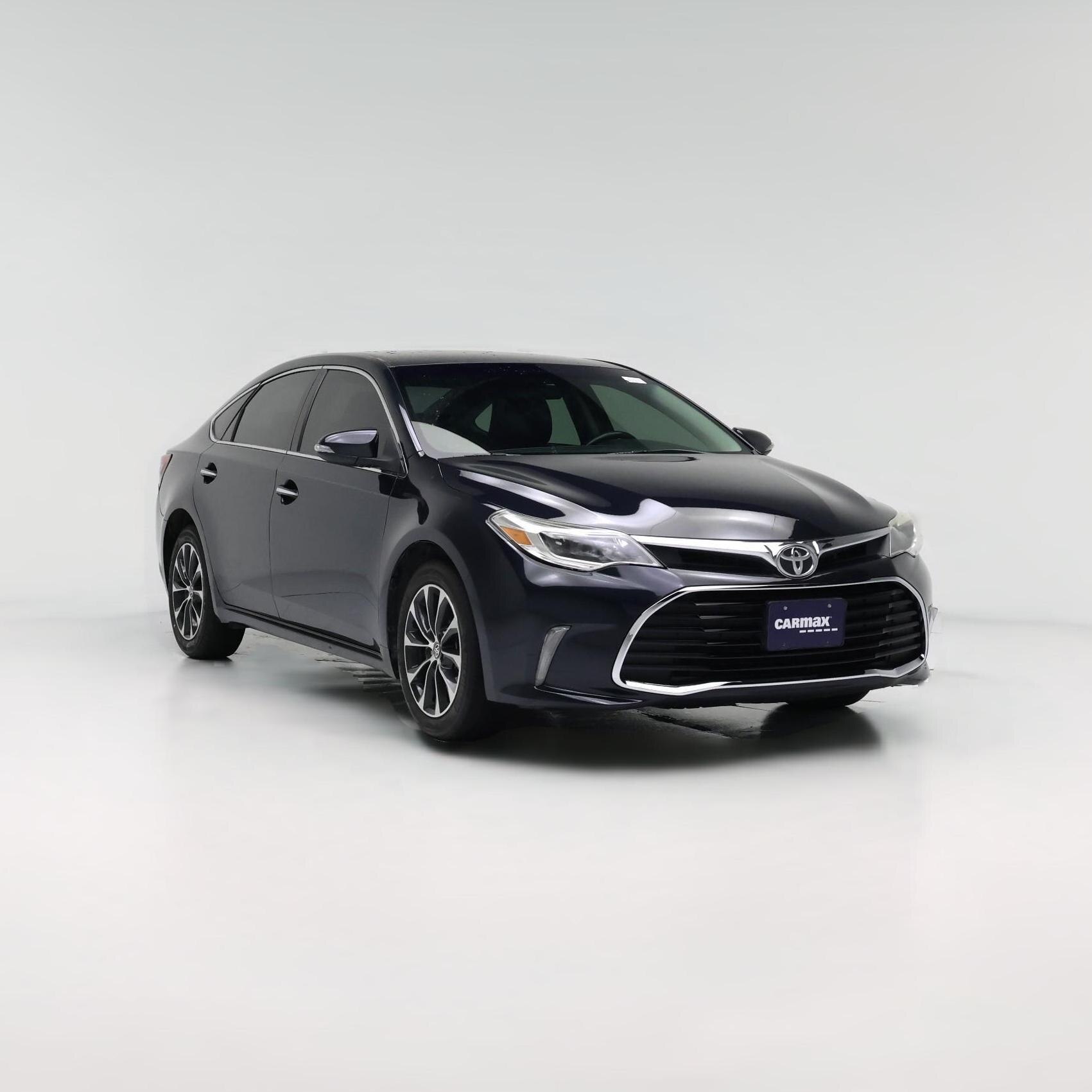Thumbnail: 2016 Toyota Avalon - 1