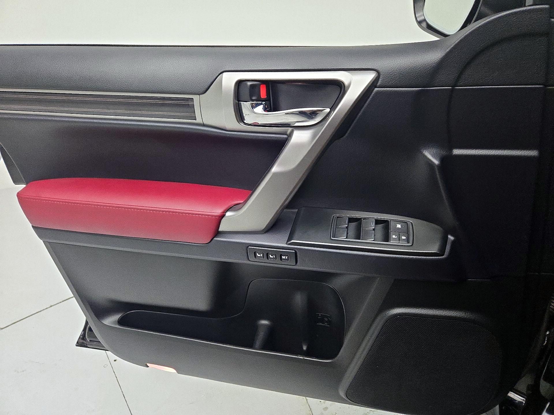 Thumbnail: 2022 Lexus GX - 12