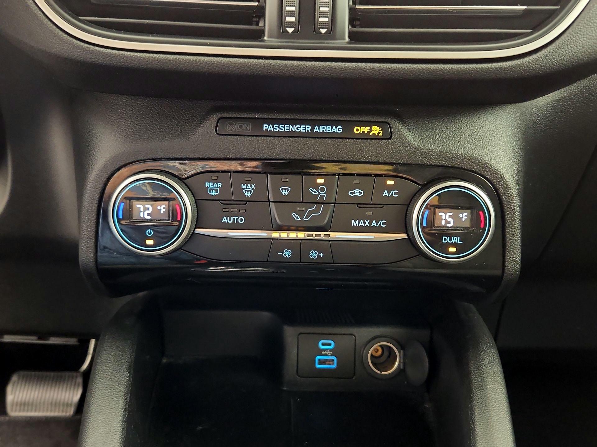 Thumbnail: 2021 Ford Escape - 16