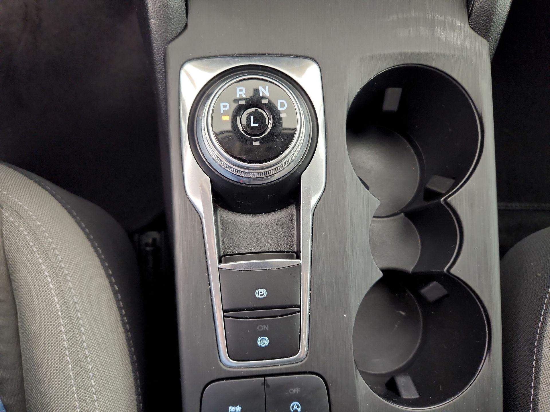 Thumbnail: 2021 Ford Escape - 17