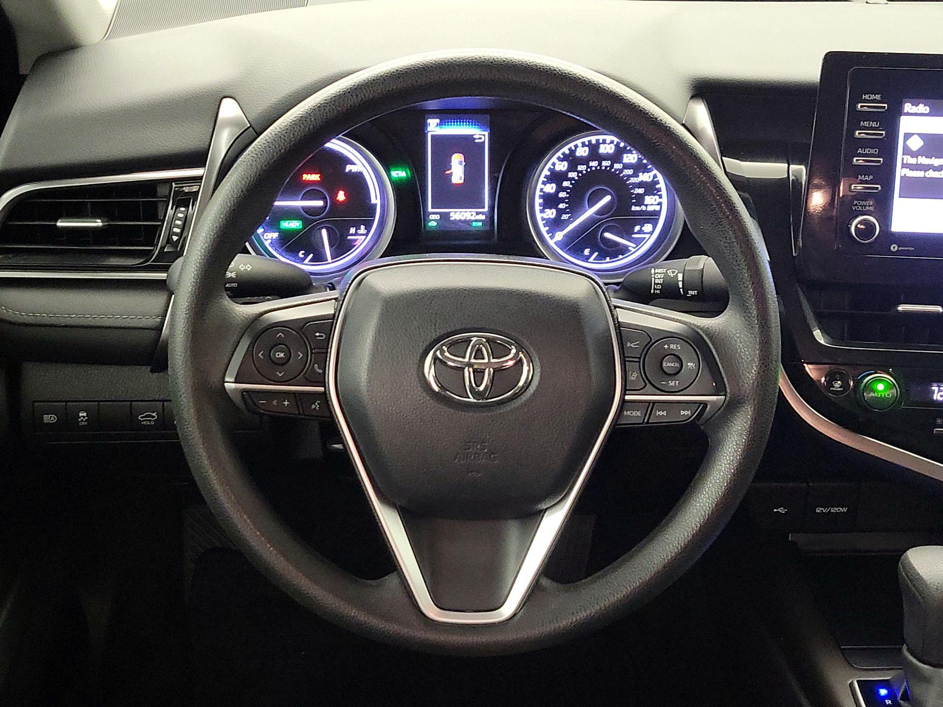 Thumbnail: 2022 Toyota Camry - 10