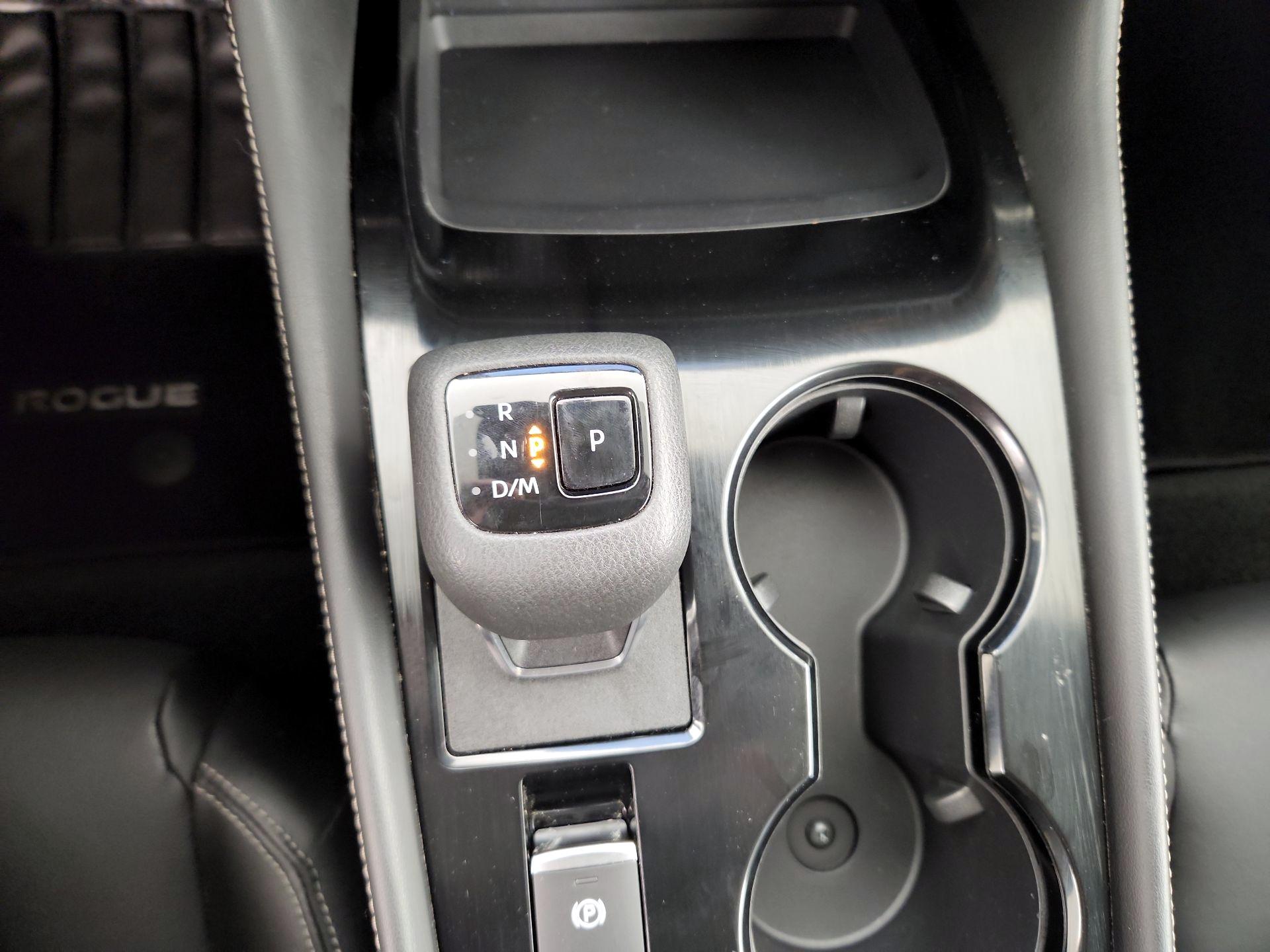 Thumbnail: 2023 Nissan Rogue - 18