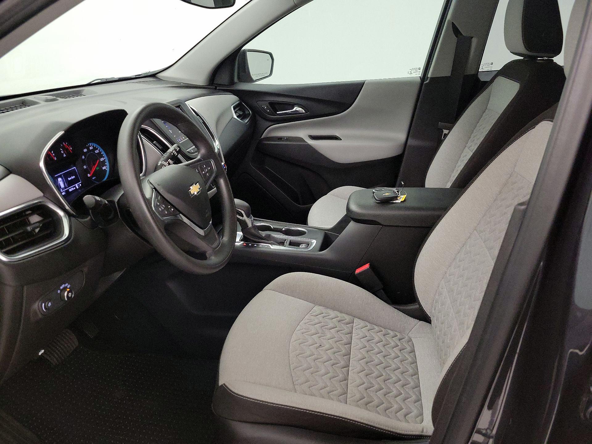 Thumbnail: 2022 Chevrolet Equinox - 11