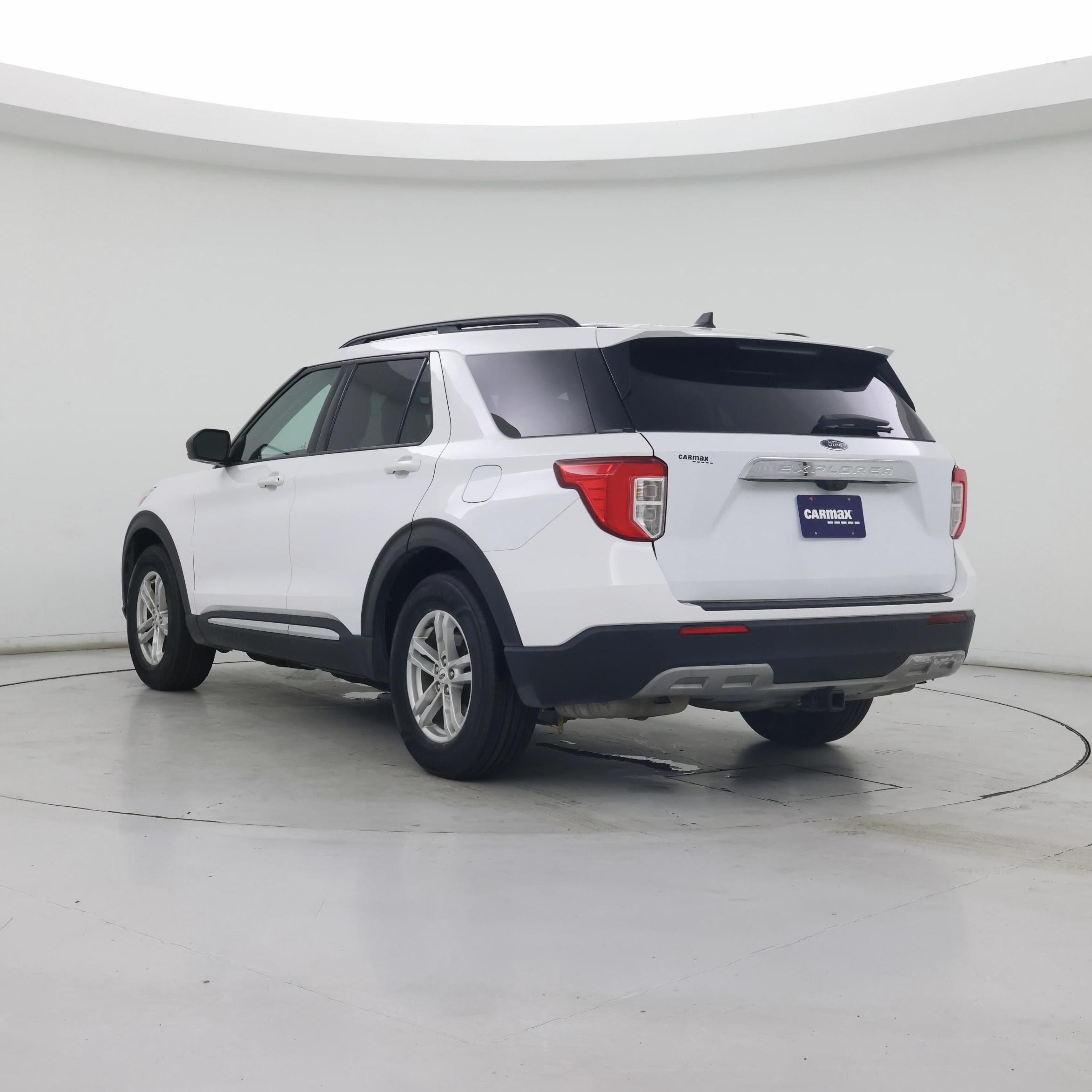 Thumbnail: 2021 Ford Explorer - 2