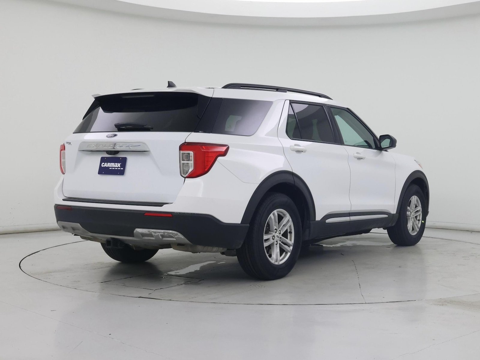2021 Ford Explorer XLT - Photo 9