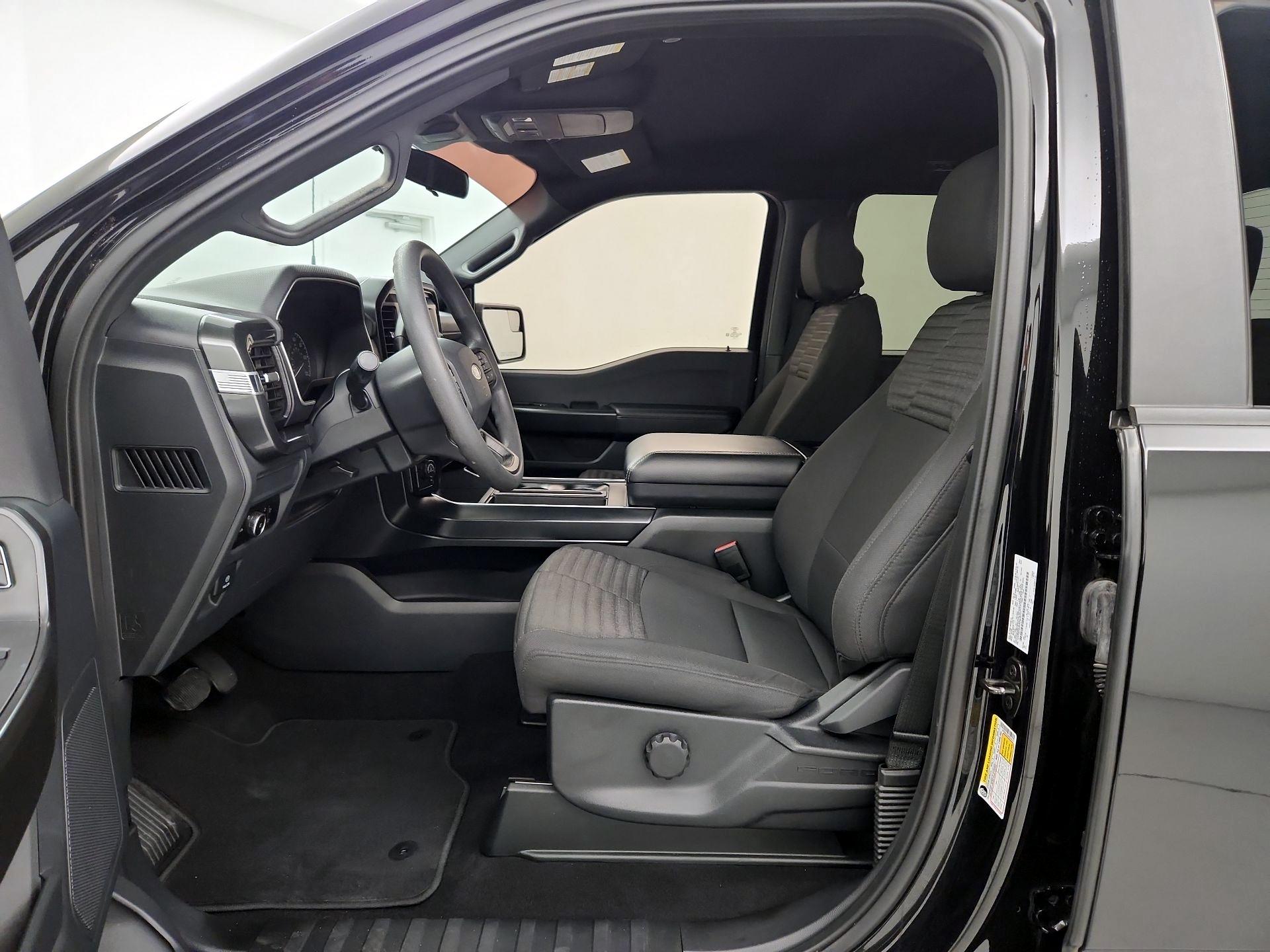 Thumbnail: 2023 Ford F-150 - 11