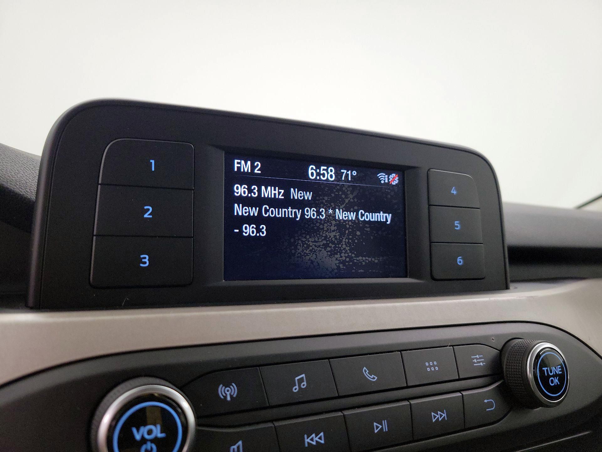 Thumbnail: 2022 Ford Escape - 15