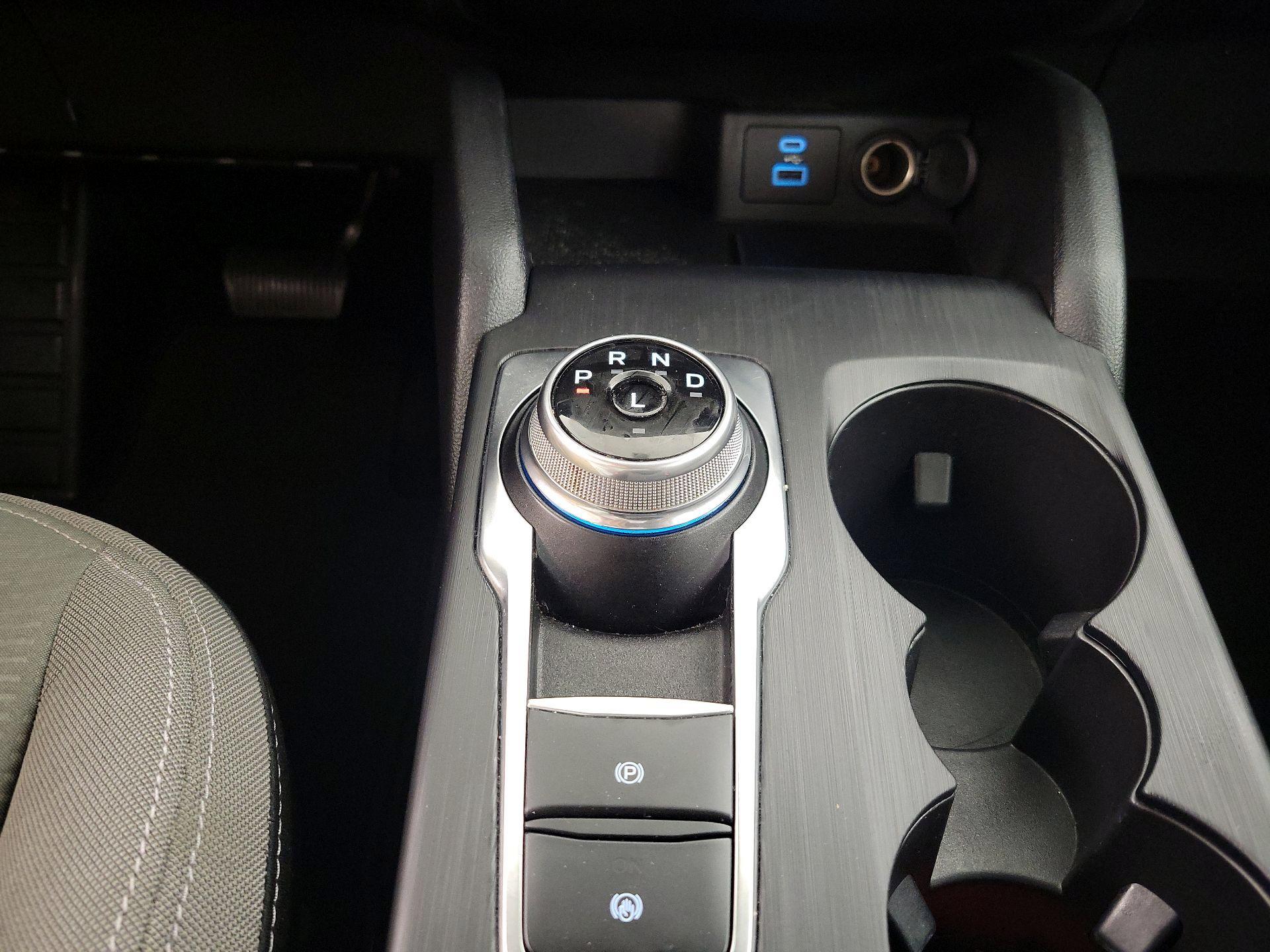 Thumbnail: 2022 Ford Escape - 17