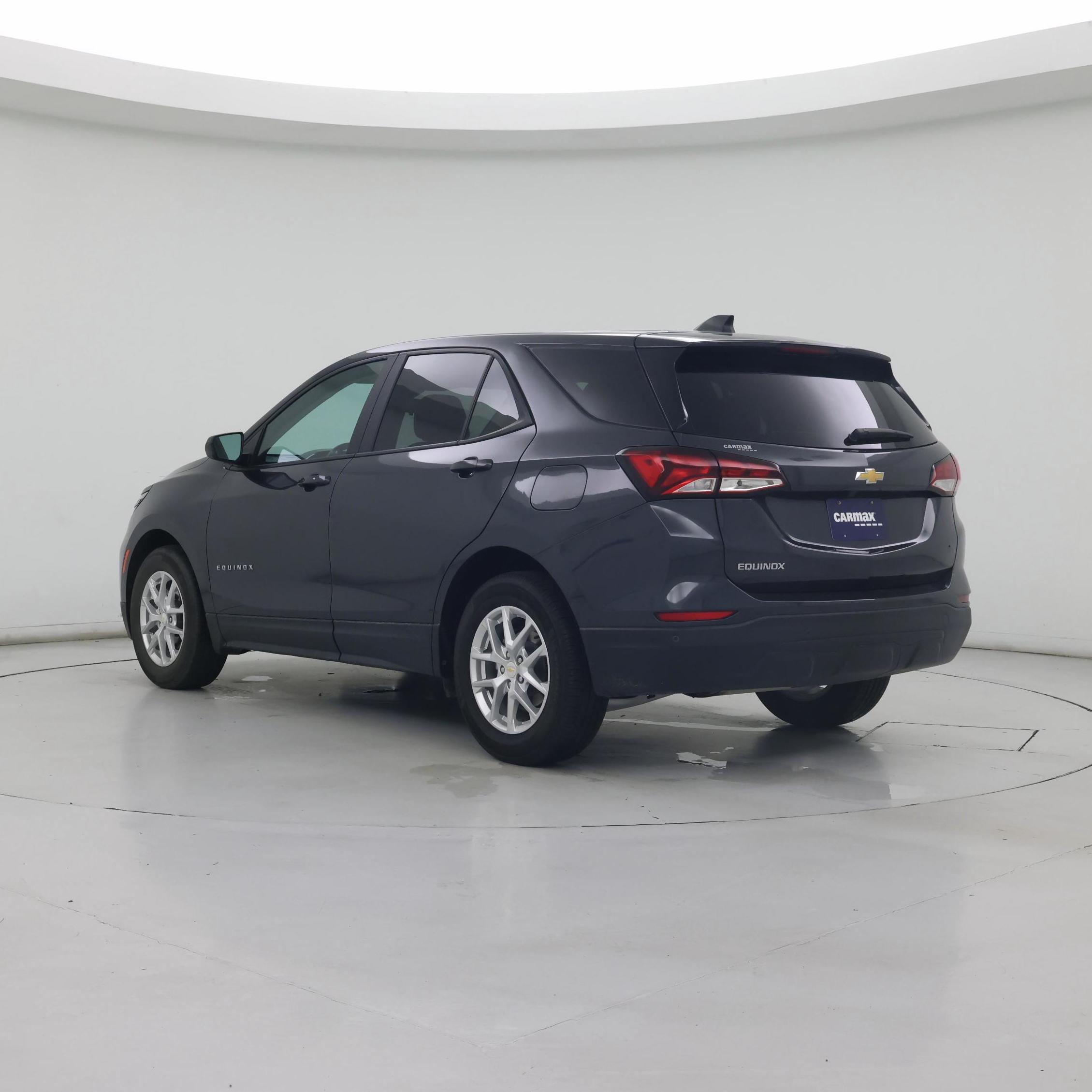 Thumbnail: 2022 Chevrolet Equinox - 2