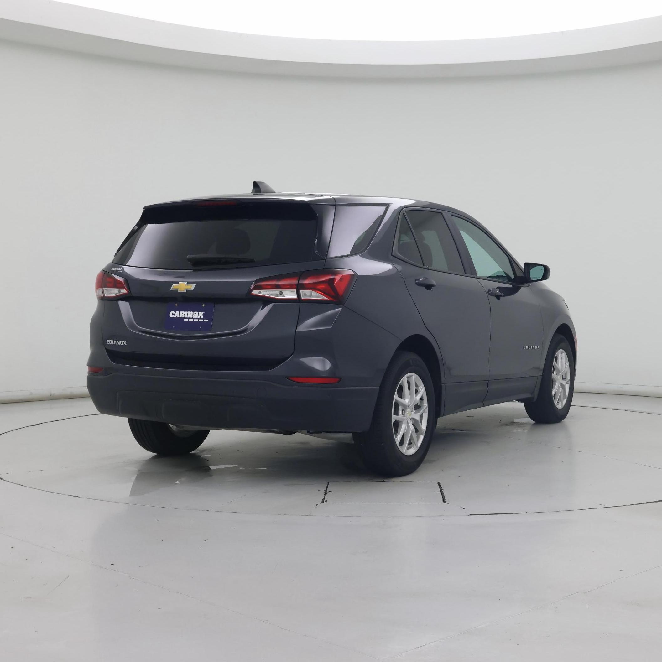 Thumbnail: 2022 Chevrolet Equinox - 8