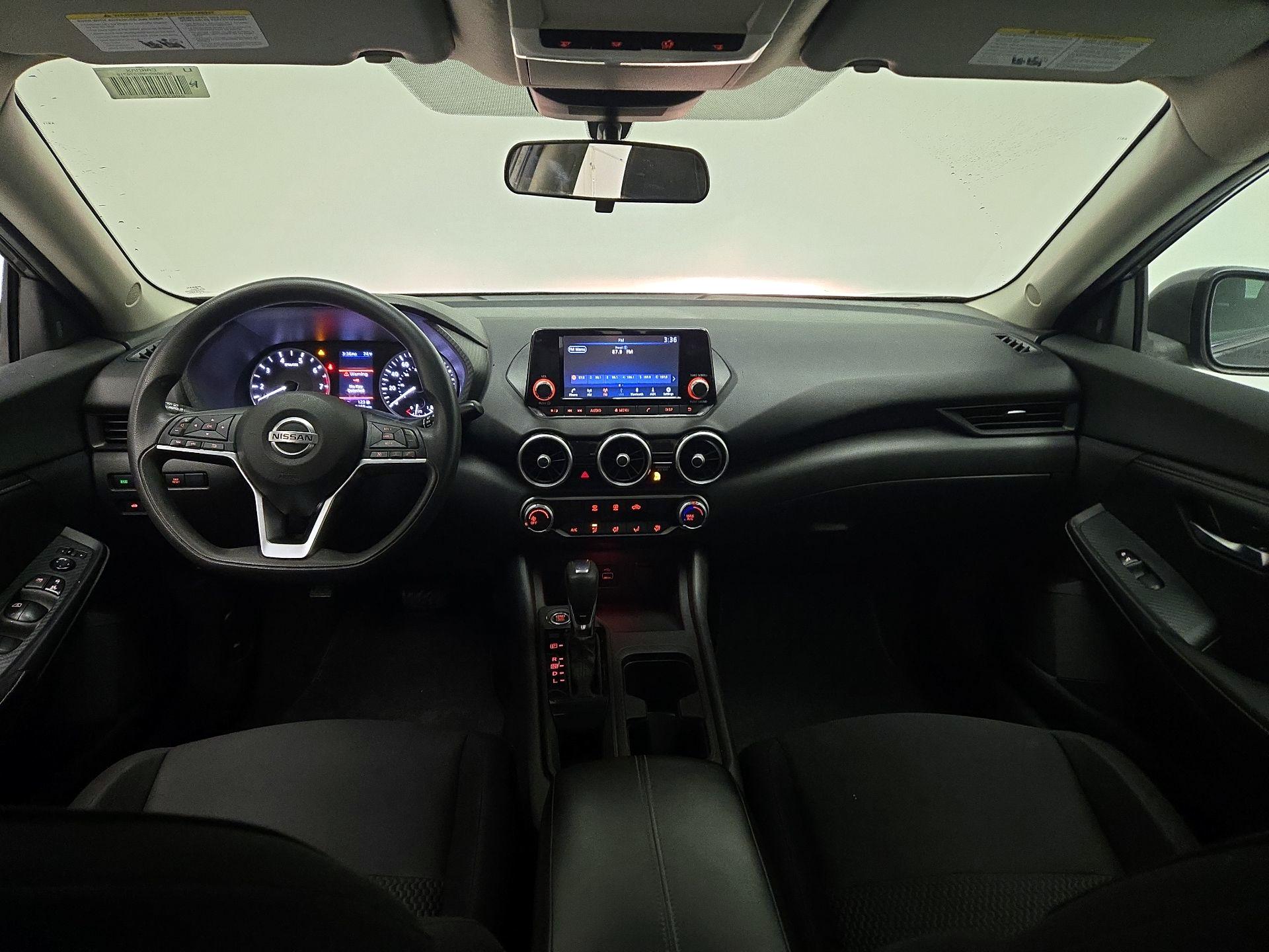 Thumbnail: 2021 Nissan Sentra - 9