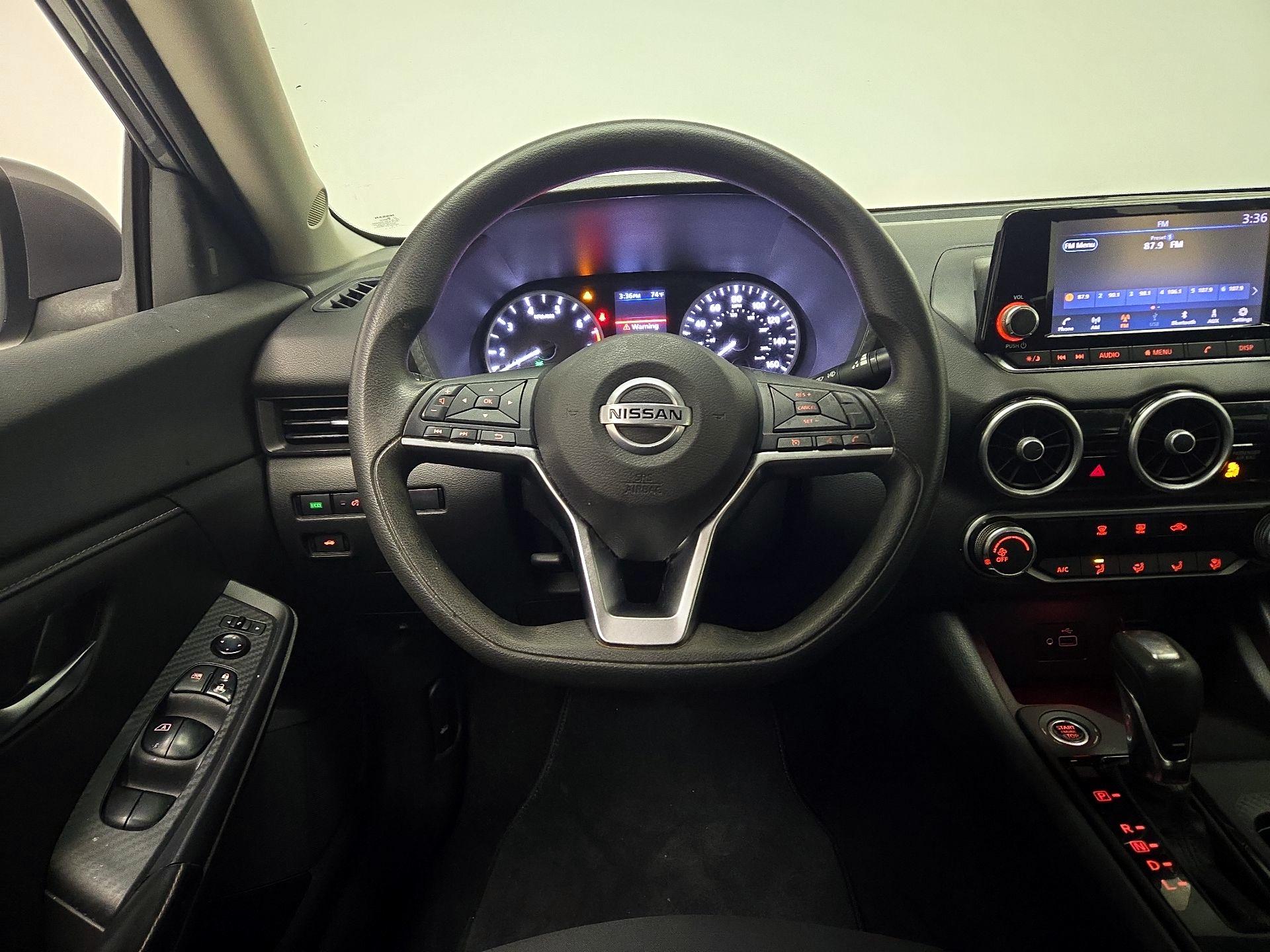 Thumbnail: 2021 Nissan Sentra - 10