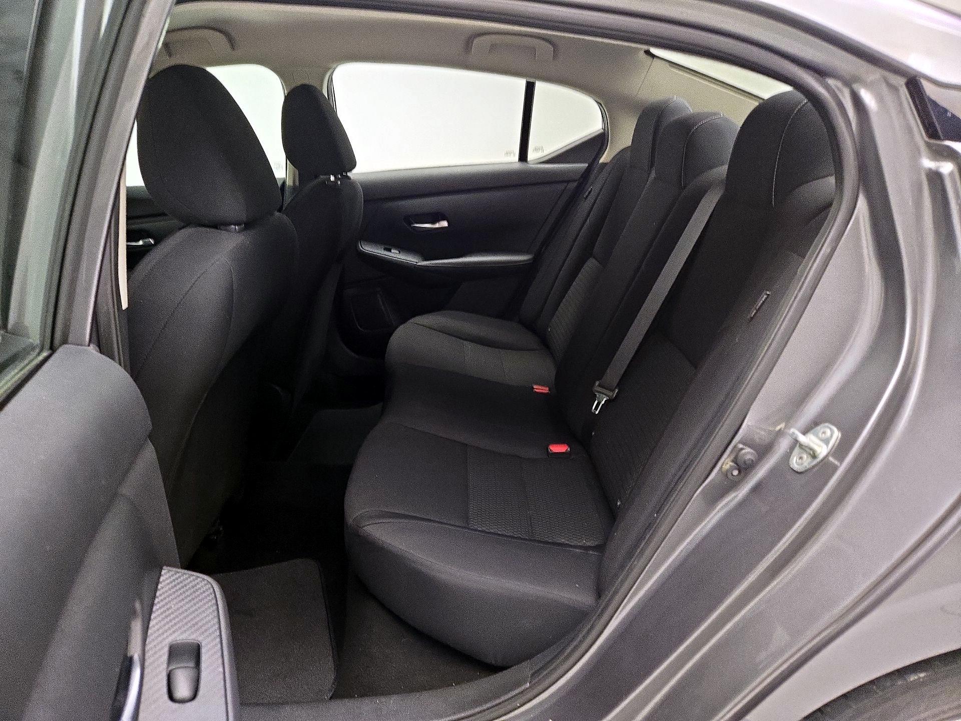 Thumbnail: 2021 Nissan Sentra - 19
