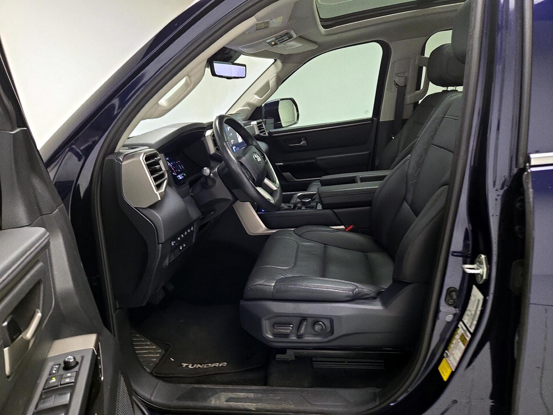 Thumbnail: 2024 Toyota Tundra - 11